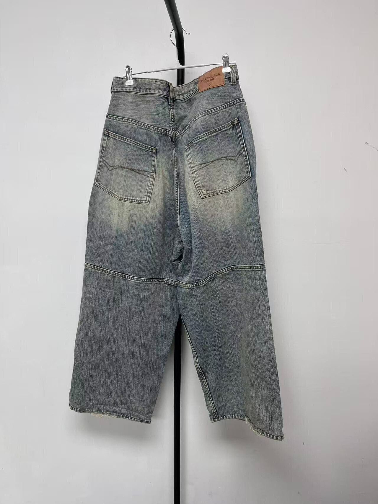 Balenciaga Balenciaga Light Blue Denim Pants for Men Size US 30 / EU 46 - 2 Thumbnail