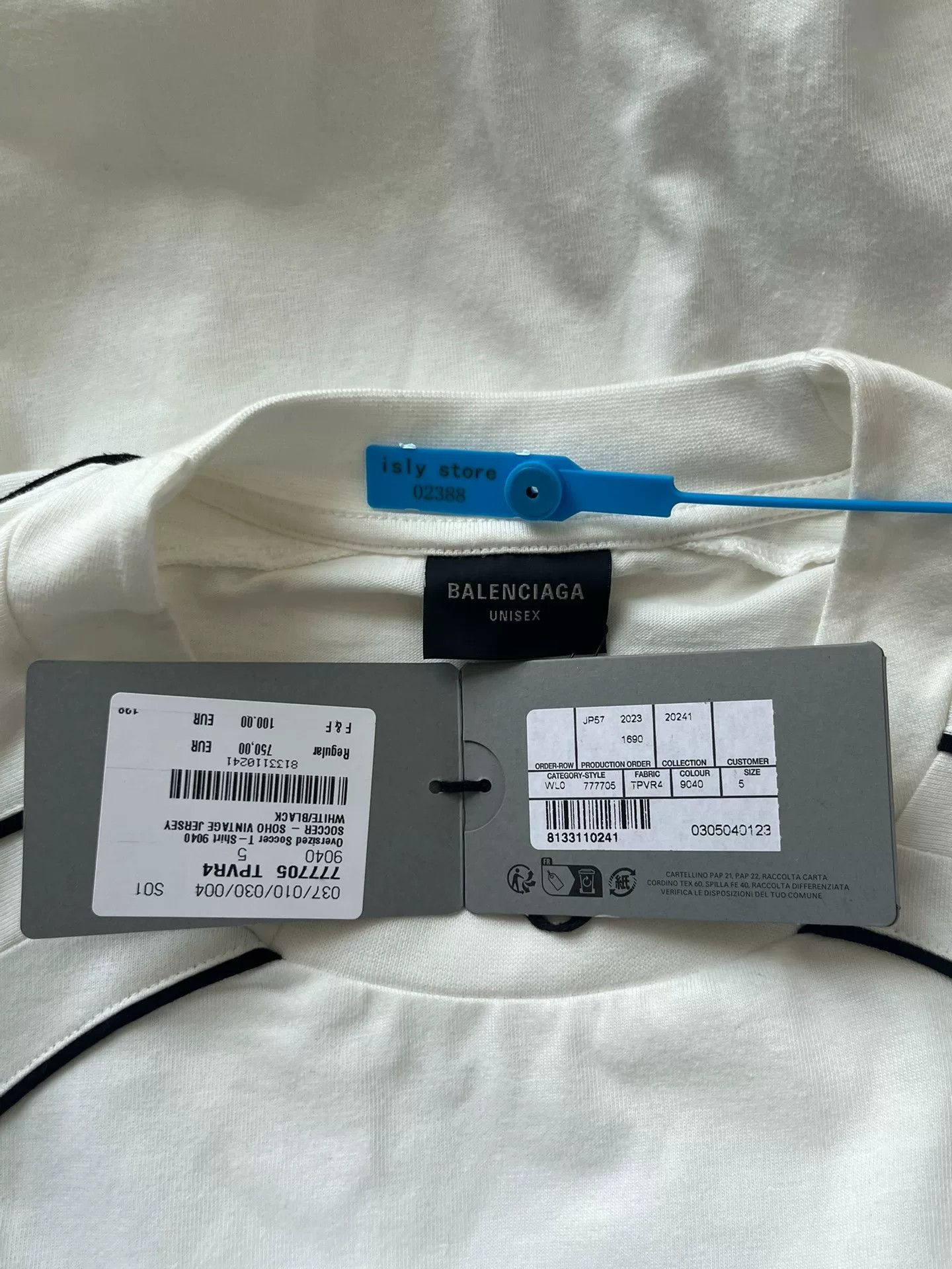 Balenciaga balenciaga manchester united logo short sleeve Size US L / EU 52-54 / 3 - 4 Thumbnail