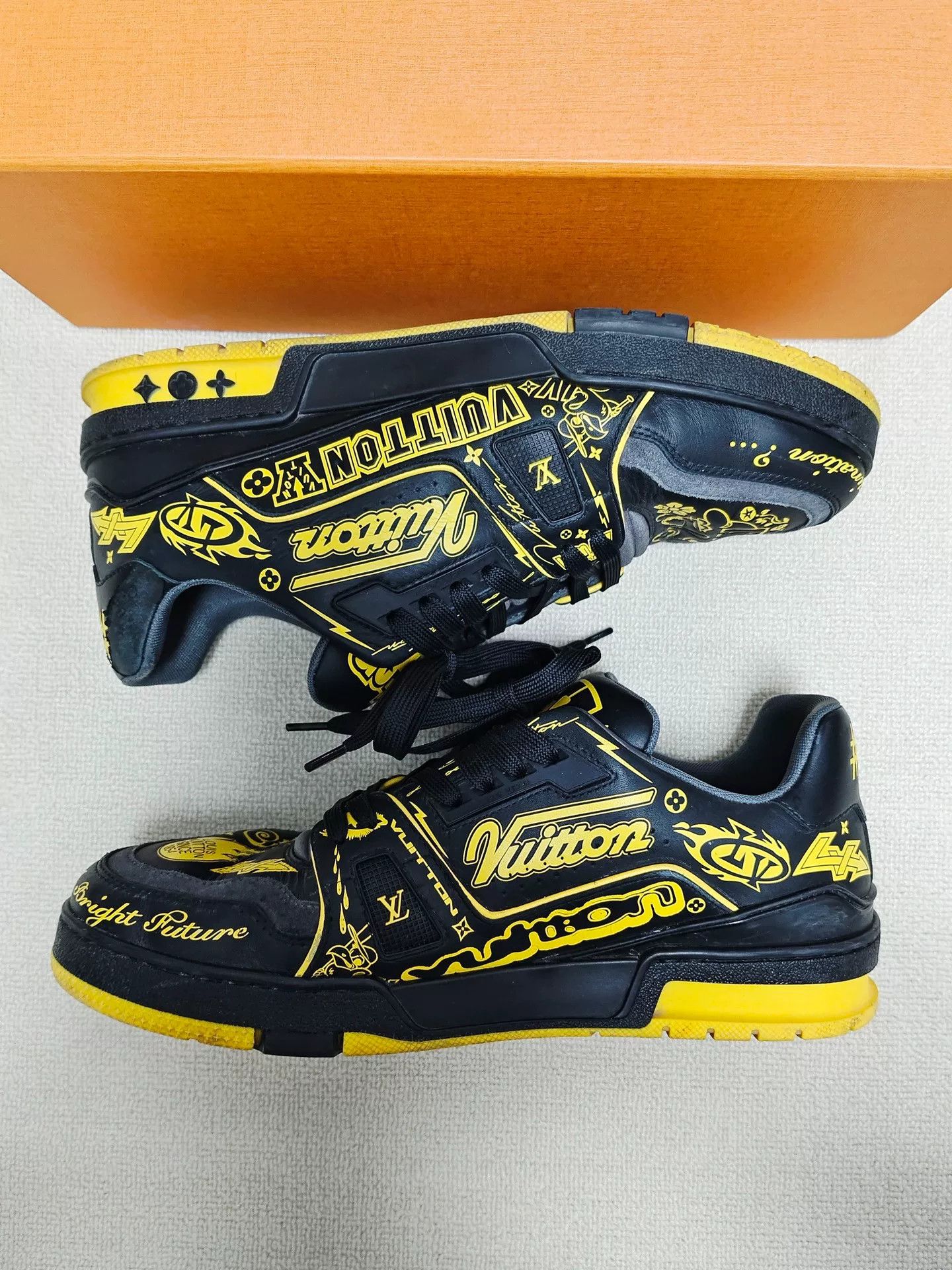 Louis Vuitton louis vuitton dragon year trainer sneakers Size US 10.5 / EU 43-44 - 7 Thumbnail