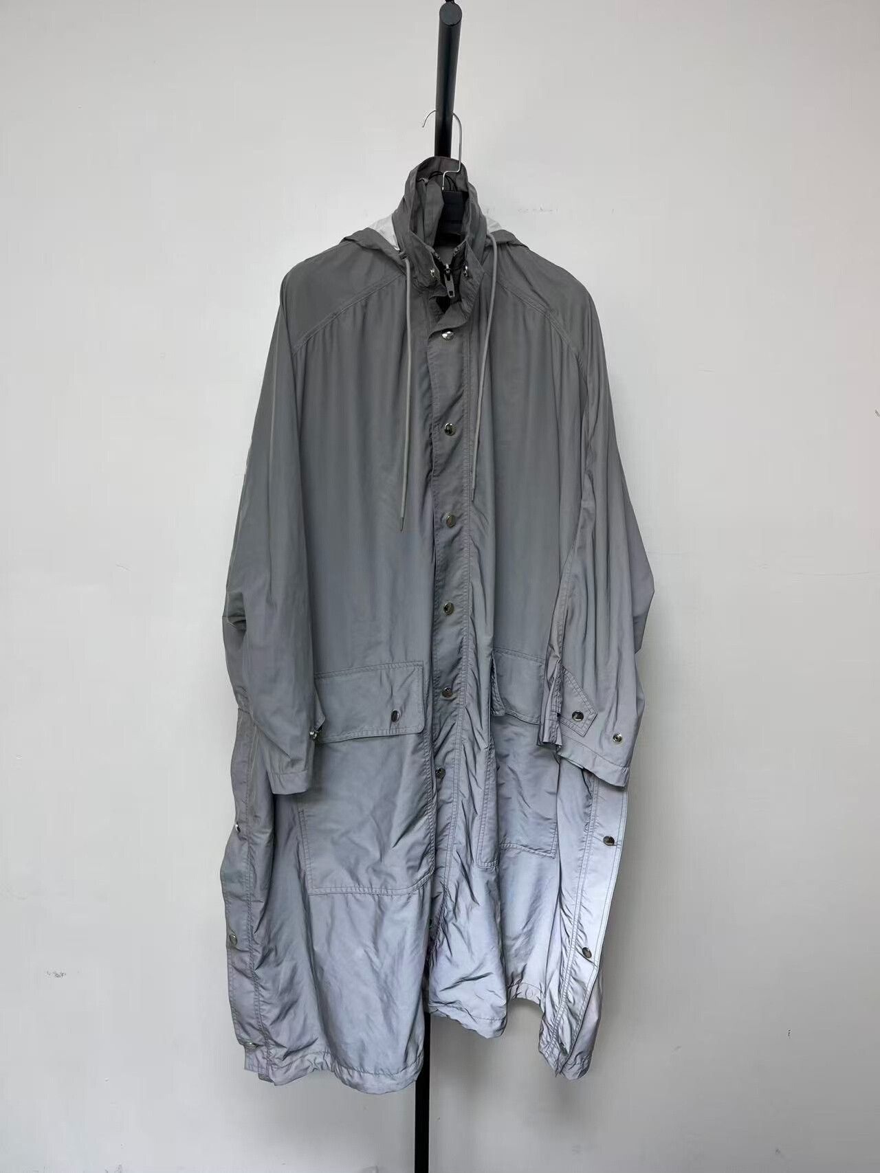 Balenciaga balenciaga long raincoat in gray Size US M / EU 48-50 / 2 - 2 Thumbnail