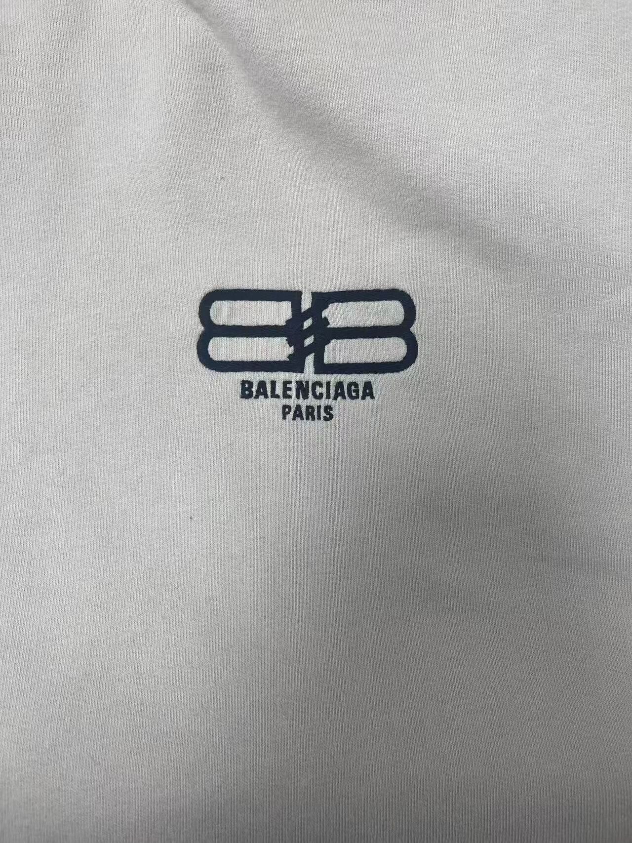 Balenciaga balenciaga logo print long sleeve sweatshirt Size US M / EU 48-50 / 2 - 3 Thumbnail