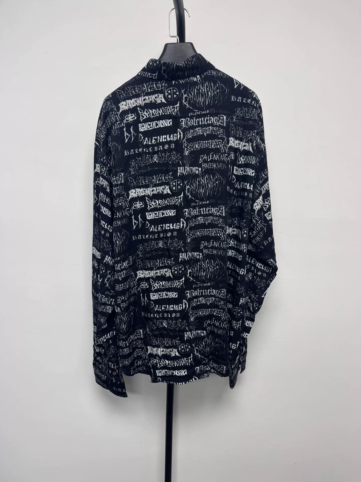 Balenciaga balenciaga graffiti print shirt jacket Size US M / EU 48-50 / 2 - 2 Thumbnail