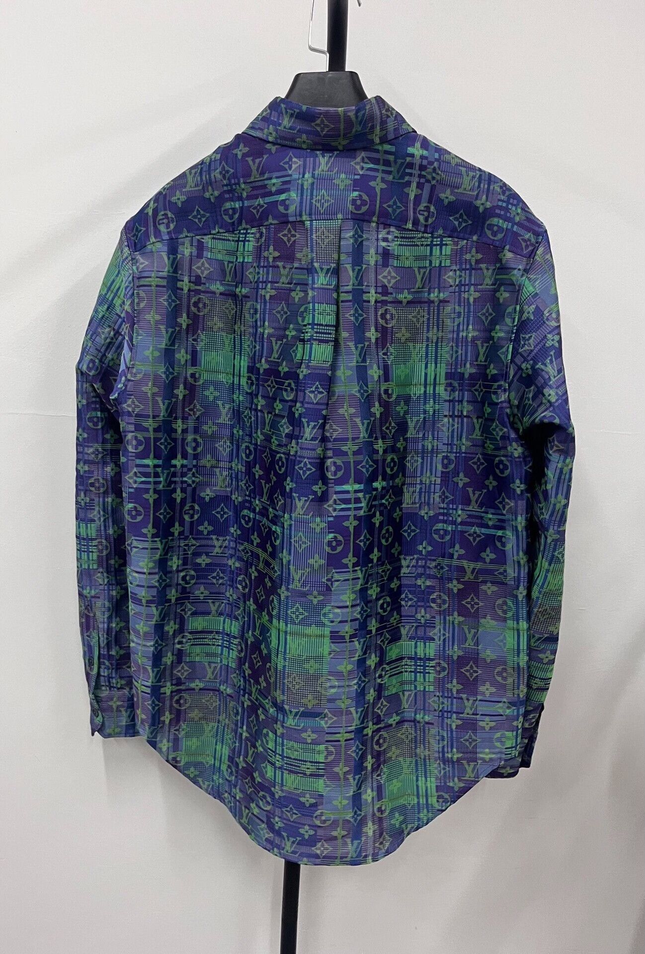 Louis Vuitton louis vuitton neon check long sleeve shirt Size US M / EU 48-50 / 2 - 2 Thumbnail
