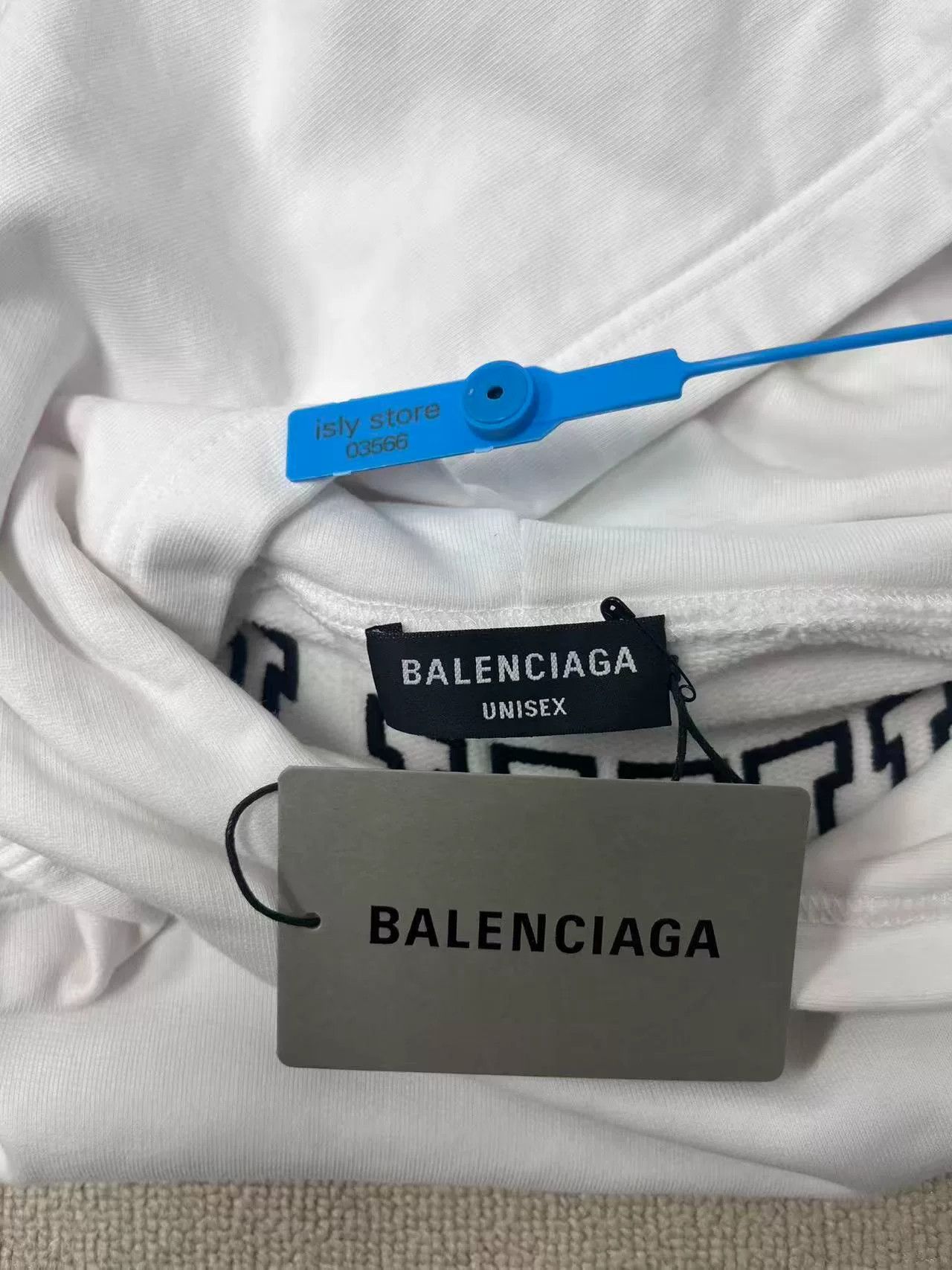 Balenciaga Balenciaga White Oversized Hoodie for Women Size M / US 6-8 / IT 42-44 - 4 Thumbnail