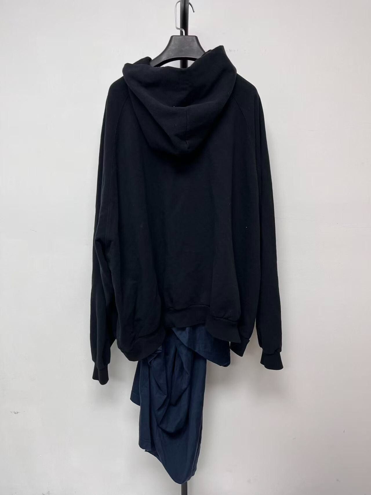 Balenciaga black balenciaga logo hooded sweatshirt Size US M / EU 48-50 / 2 - 2 Thumbnail