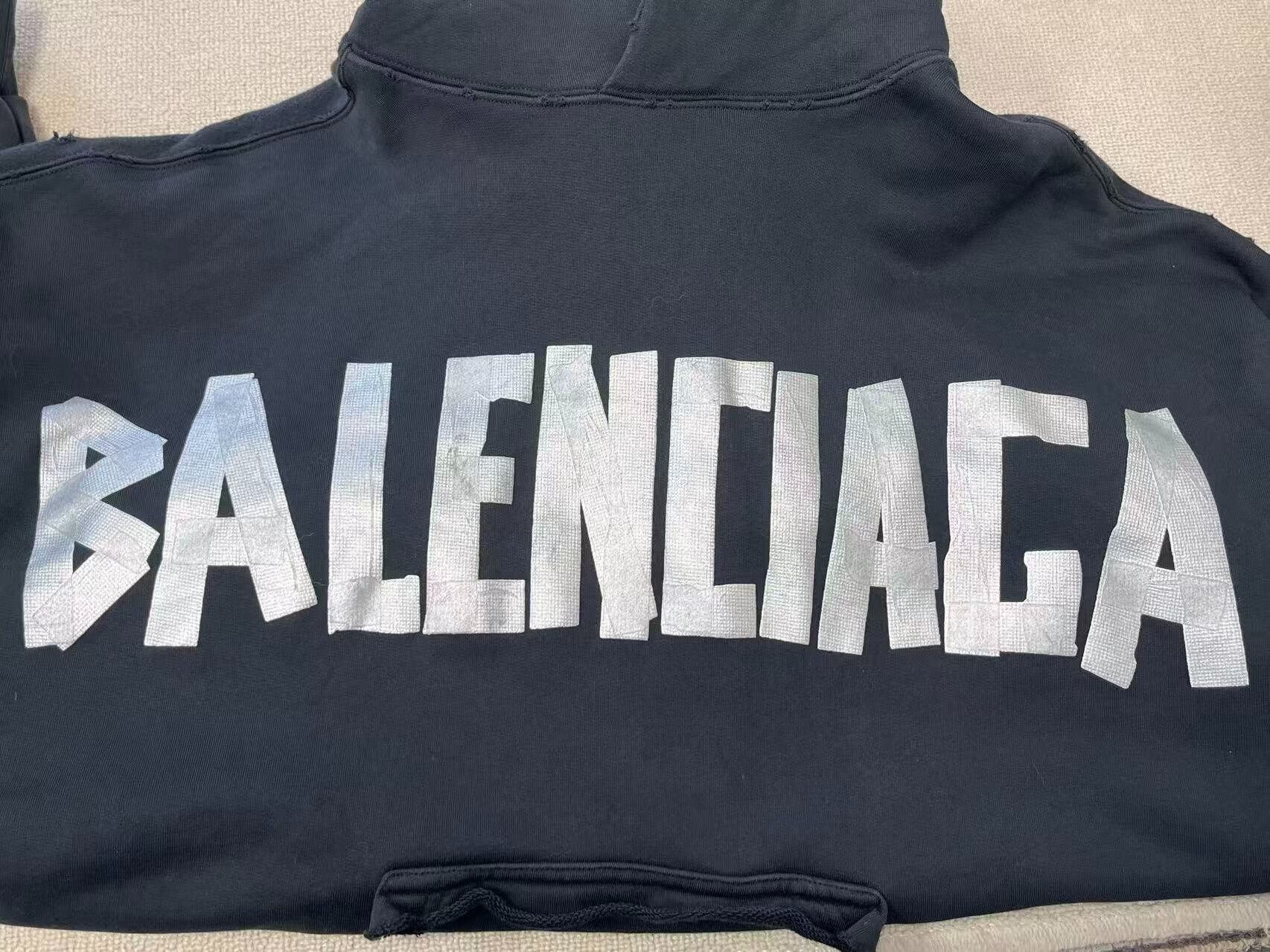 Balenciaga balenciaga logo hoodie in black color Size US M / EU 48-50 / 2 - 3 Thumbnail