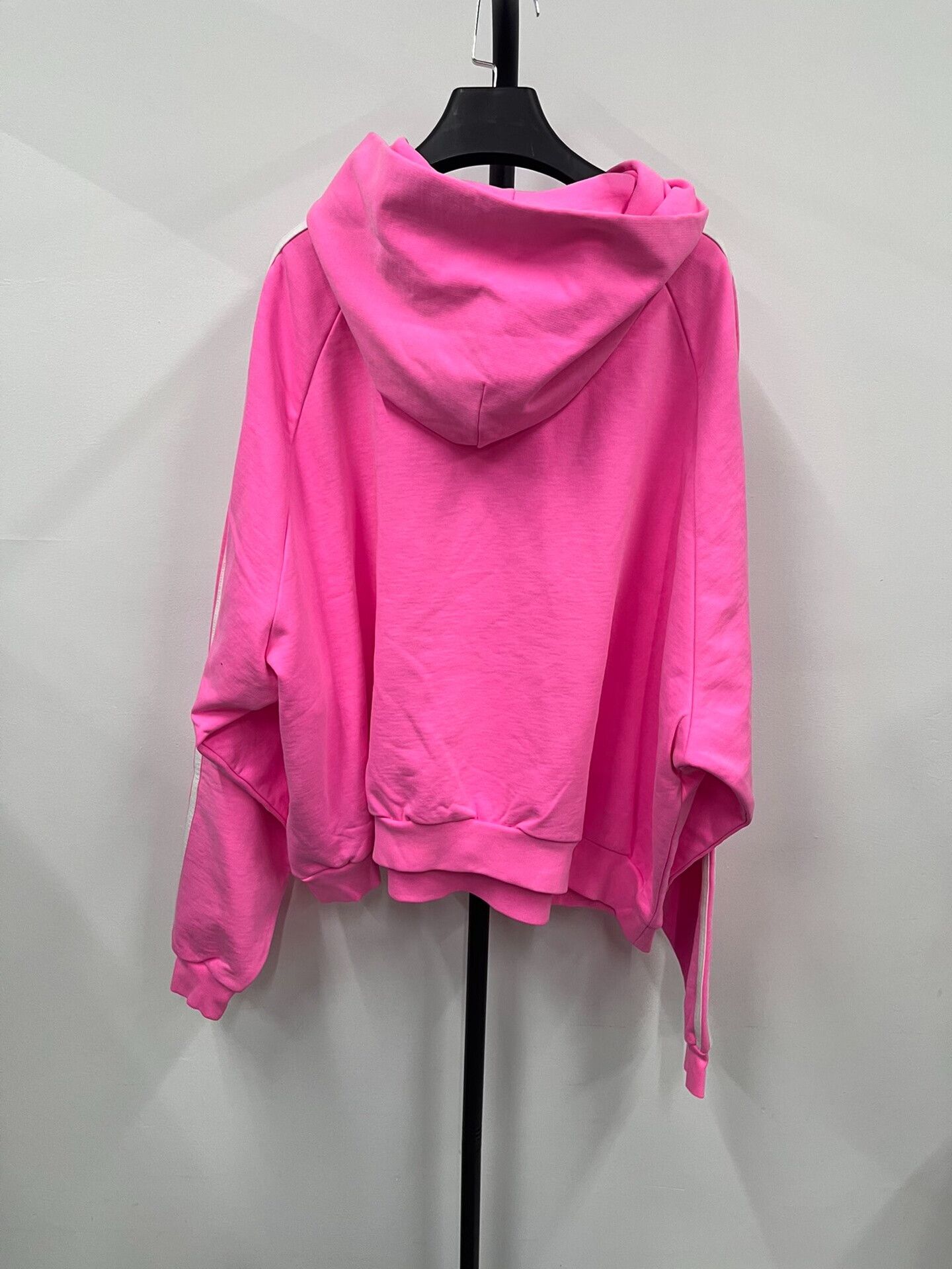 Balenciaga balenciaga x adidas pink oversized hoodie Size US S / EU 44-46 / 1 - 2 Thumbnail