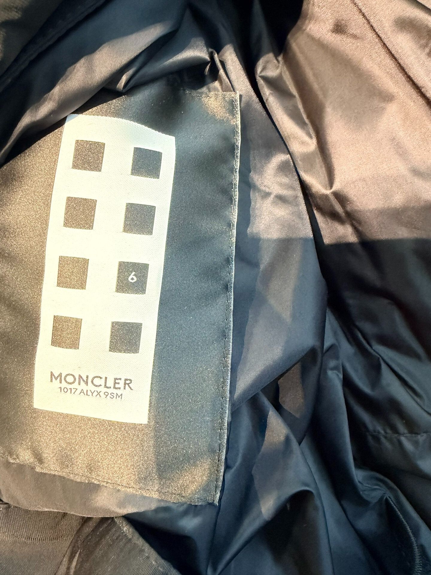 Moncler Genius moncler x alyx long puffer coat Size US M / EU 48-50 / 2 - 7 Thumbnail