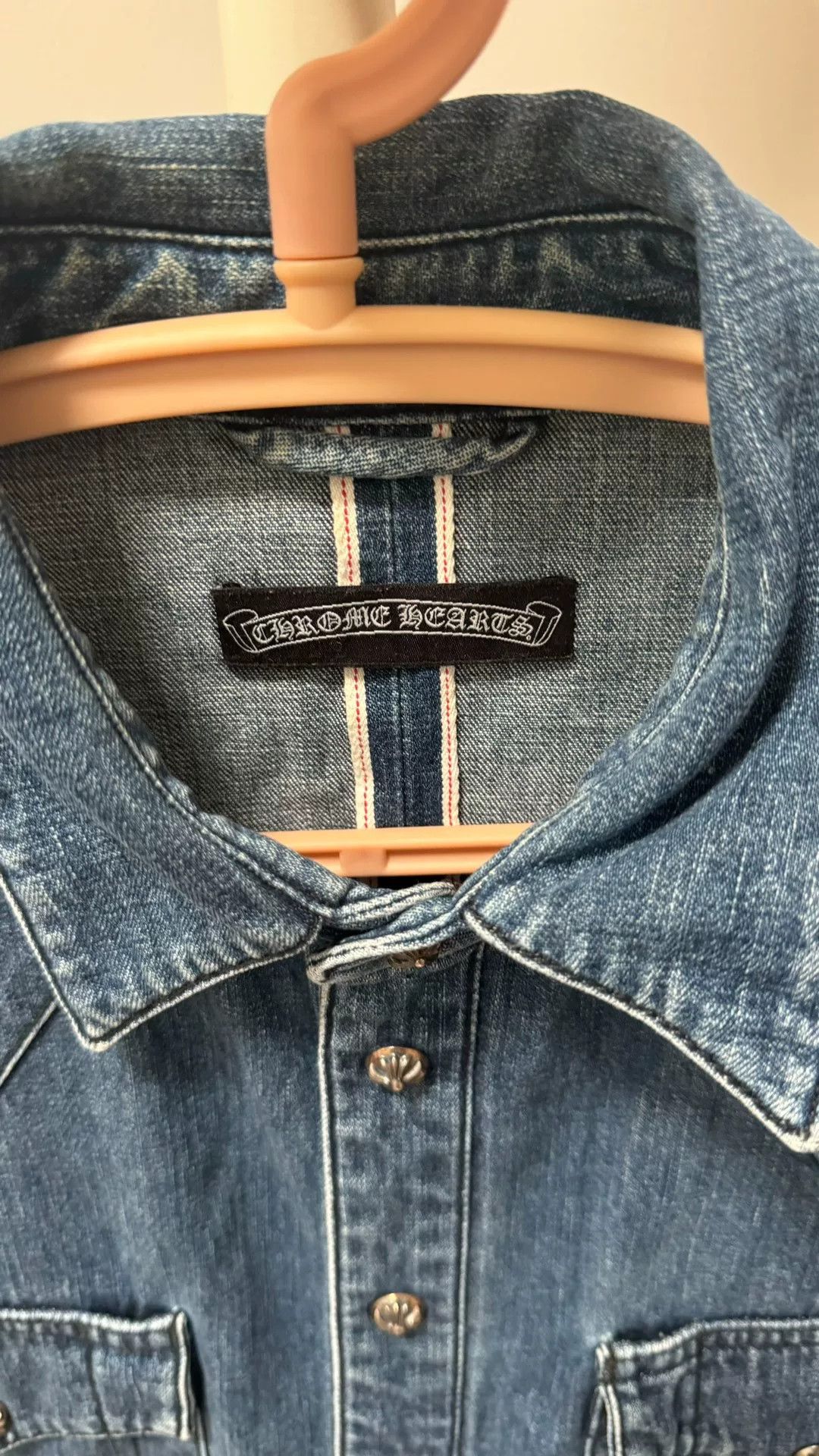 Chrome Hearts chrome hearts blue denim cross button-up shirt Size US L / EU 52-54 / 3 - 7 Thumbnail