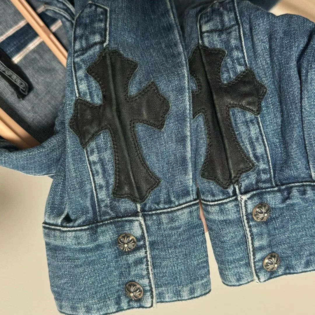 Chrome Hearts chrome hearts blue denim cross button-up shirt Size US L / EU 52-54 / 3 - 6 Thumbnail