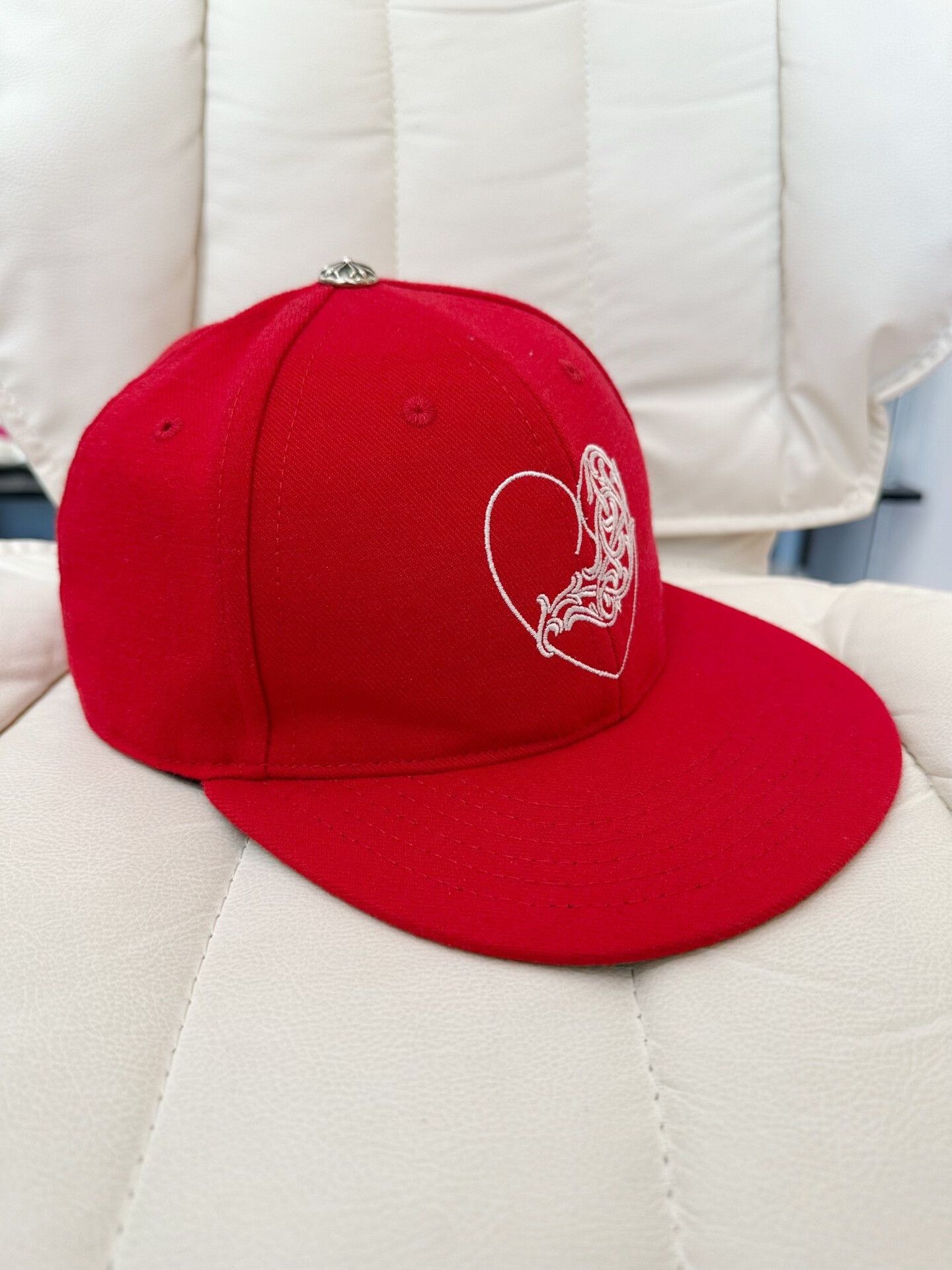 Chrome Hearts chrome hearts red heart embroidery baseball cap Size ONE SIZE - 2 Thumbnail