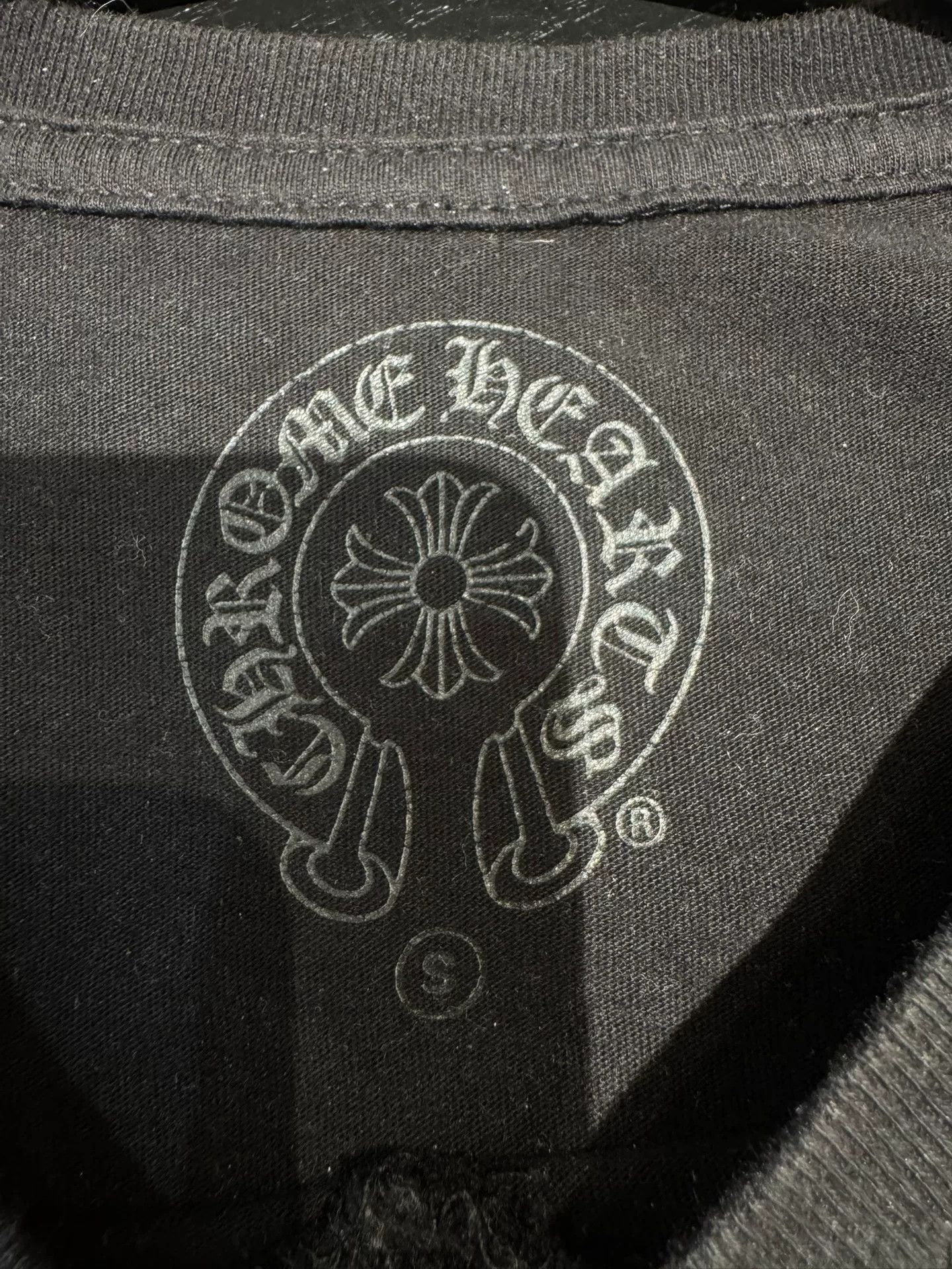Chrome Hearts chrome hearts black v-neck graphic t-shirt Size US S / EU 44-46 / 1 - 4 Thumbnail