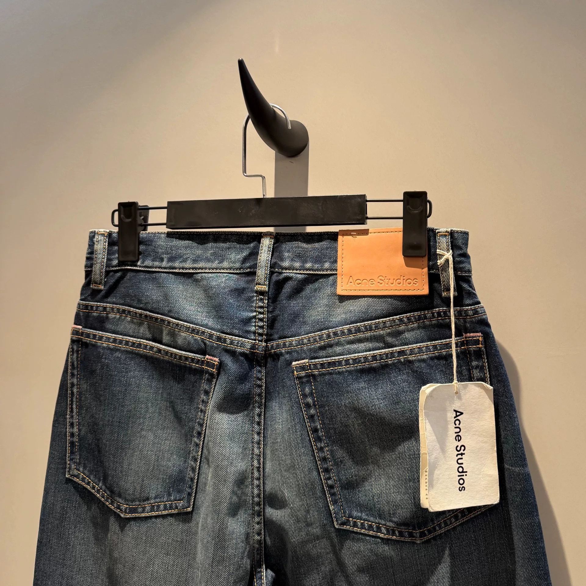 Acne Studios acne studios water-washed wide-leg jeans Size 24" / US 00 / IT 34 - 5 Thumbnail