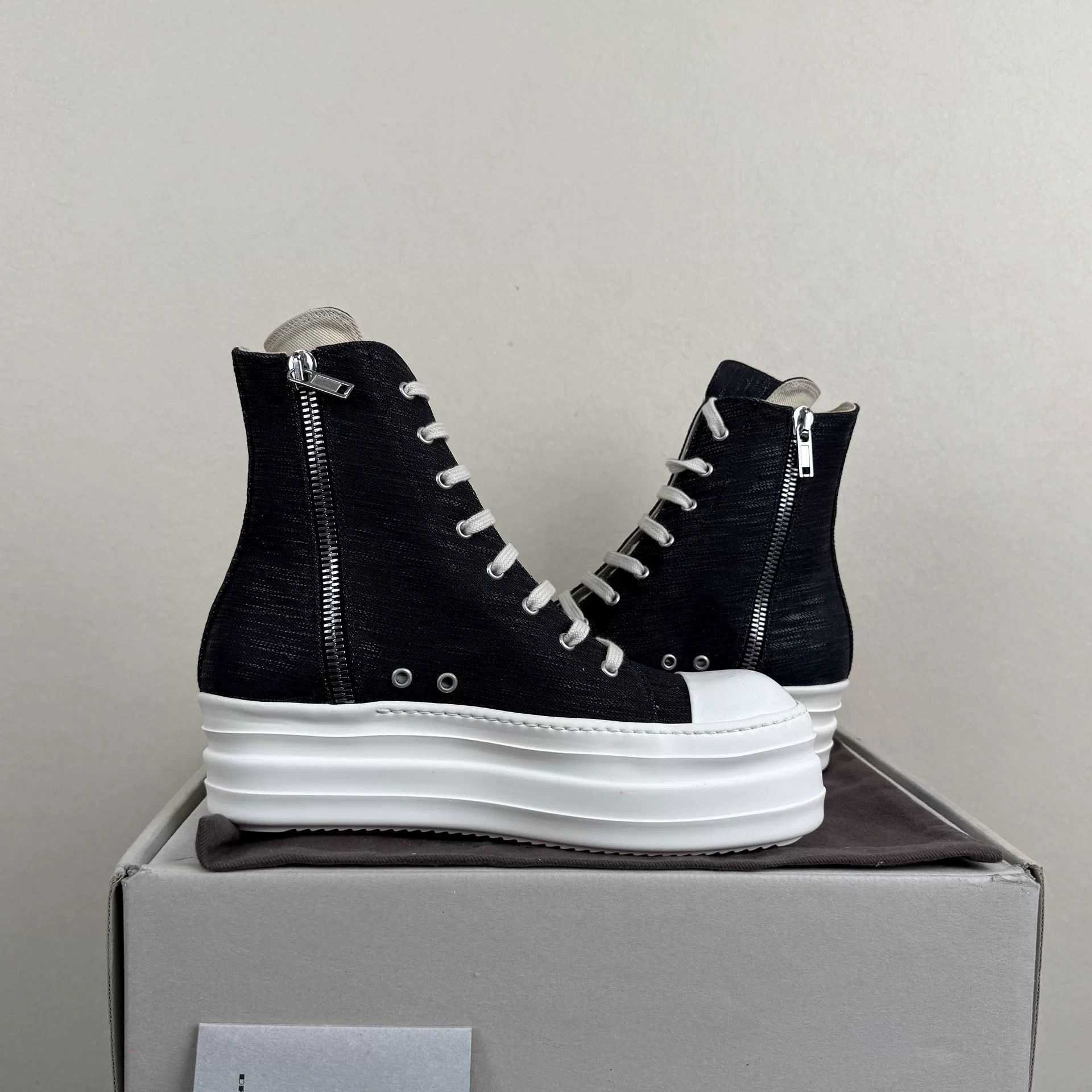 Rick Owens Drkshdw rick owens drkshdw thick sole sneakers Size US 10.5 / EU 43-44 - 4 Thumbnail