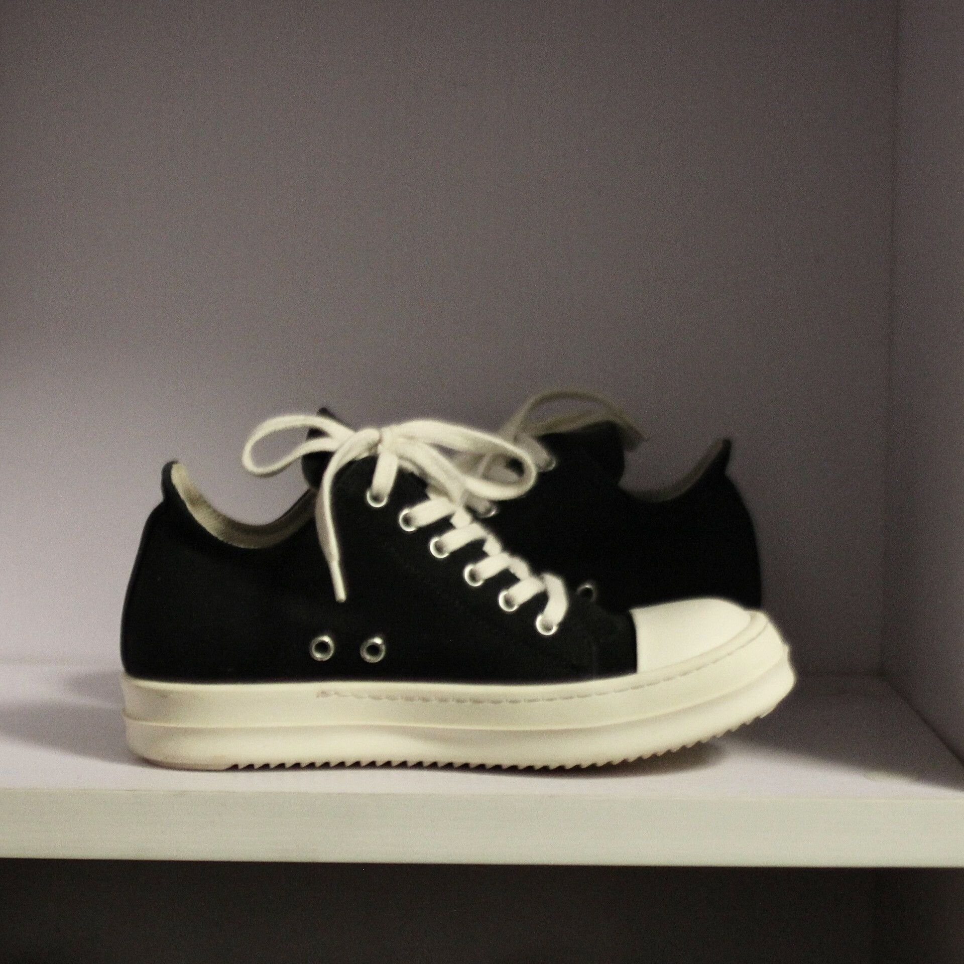 Rick Owens rick owens gradient low-top sneakers Size US 5 / IT 35 - 3 Thumbnail