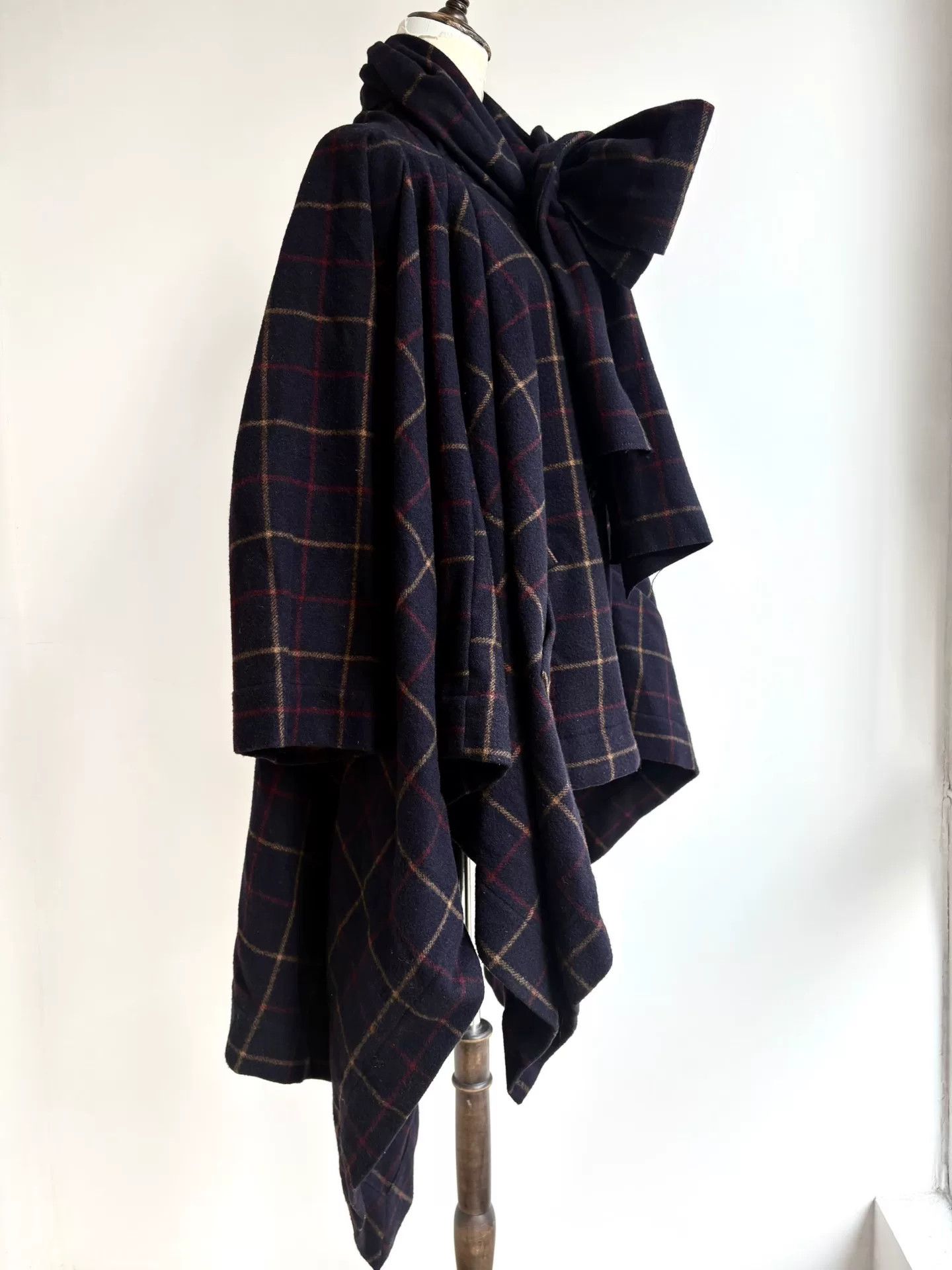 Vivienne Westwood vivienne westwood plaid bow cape coat Size M / US 6-8 / IT 42-44 - 5 Thumbnail