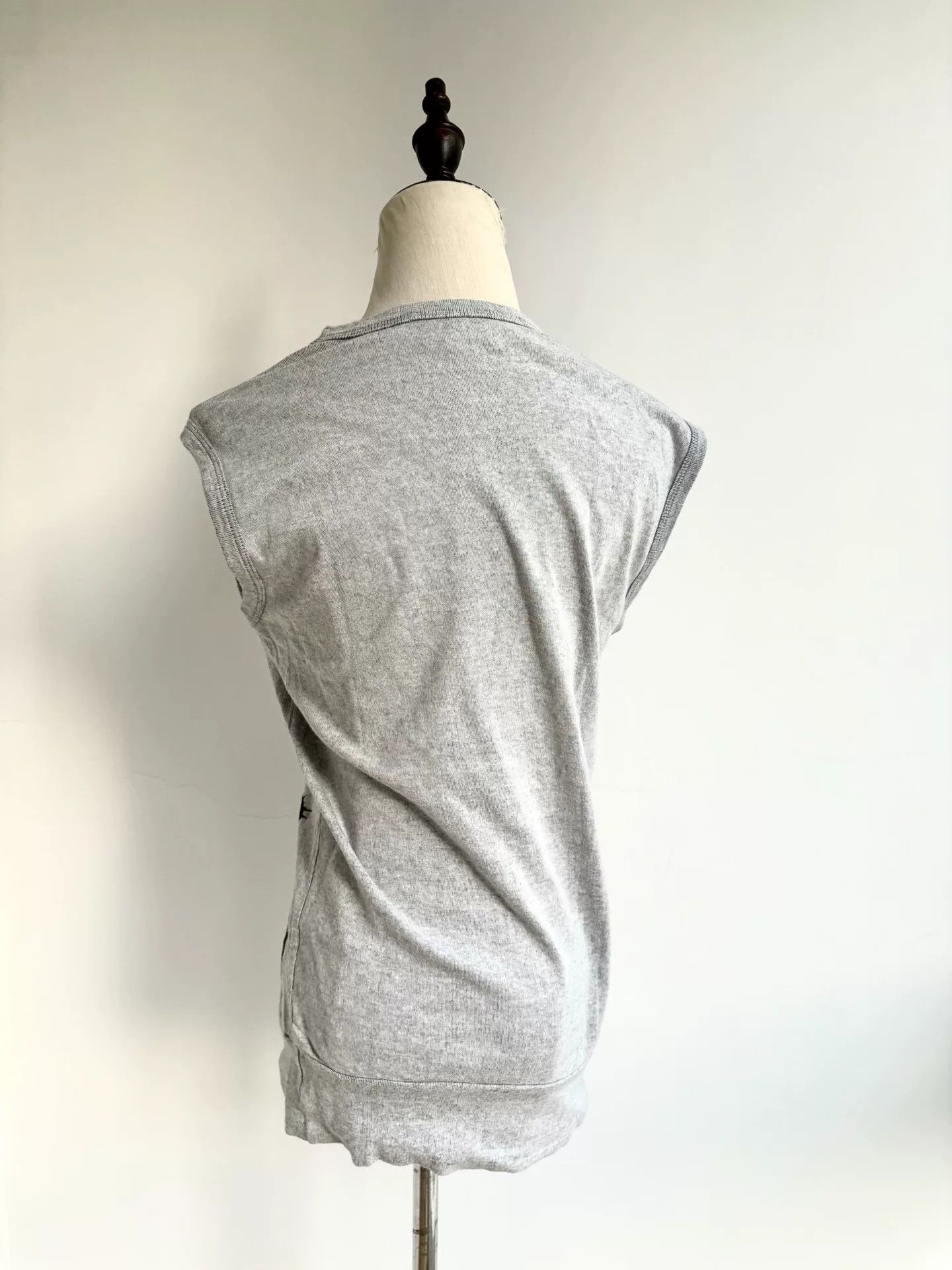 Vivienne Westwood vivienne westwood gray knitted vest with print Size M / US 6-8 / IT 42-44 - 4 Thumbnail