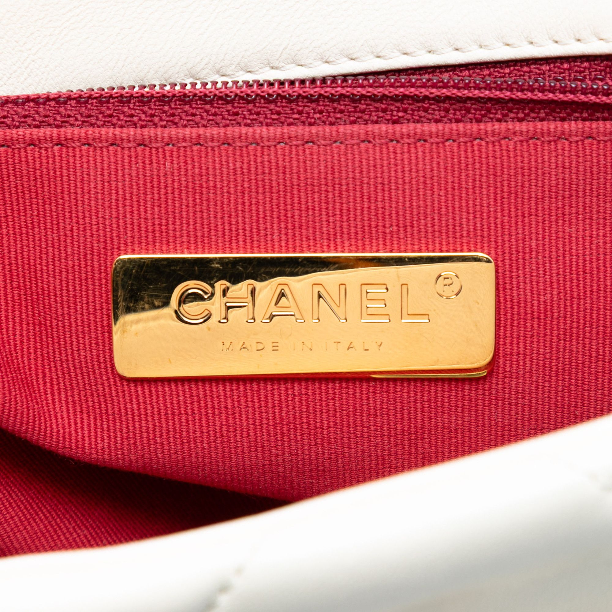 Chanel Chanel Medium Lambskin 19 Flap Size ONE SIZE - 5 Thumbnail