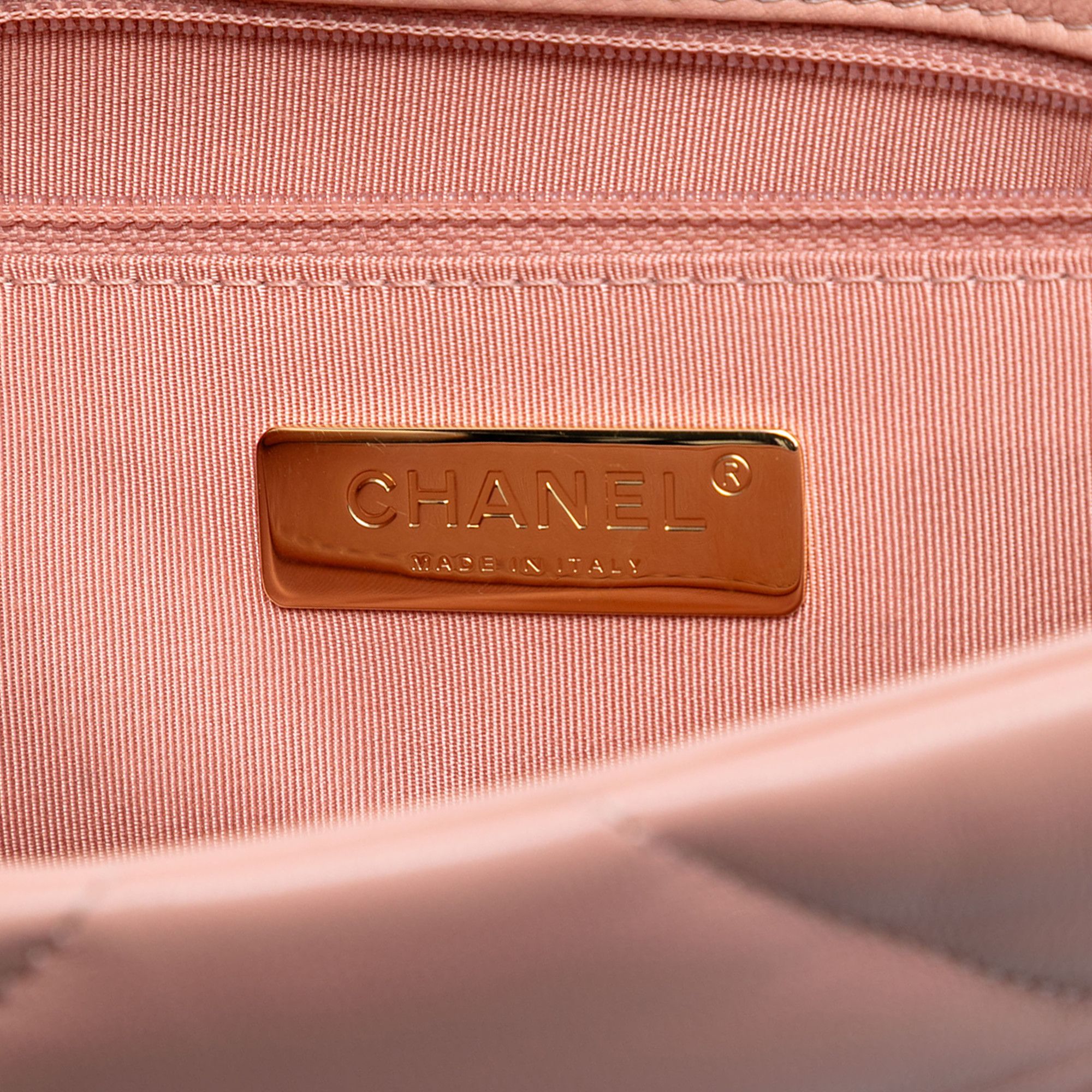 Chanel Chanel Medium Lambskin 19 Flap Size ONE SIZE - 5 Thumbnail