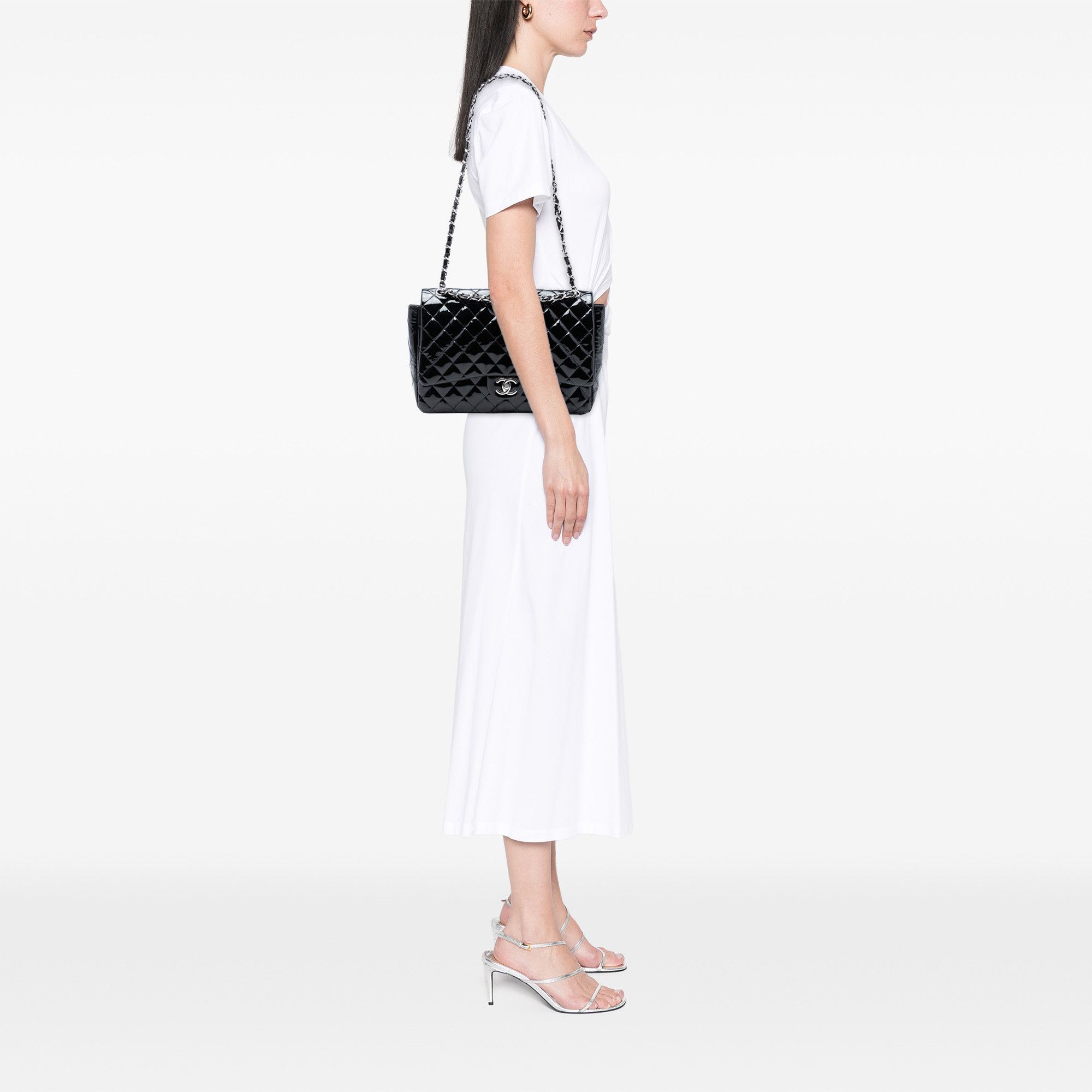 Chanel Chanel Maxi Classic Patent Double Flap Size ONE SIZE - 7 Thumbnail