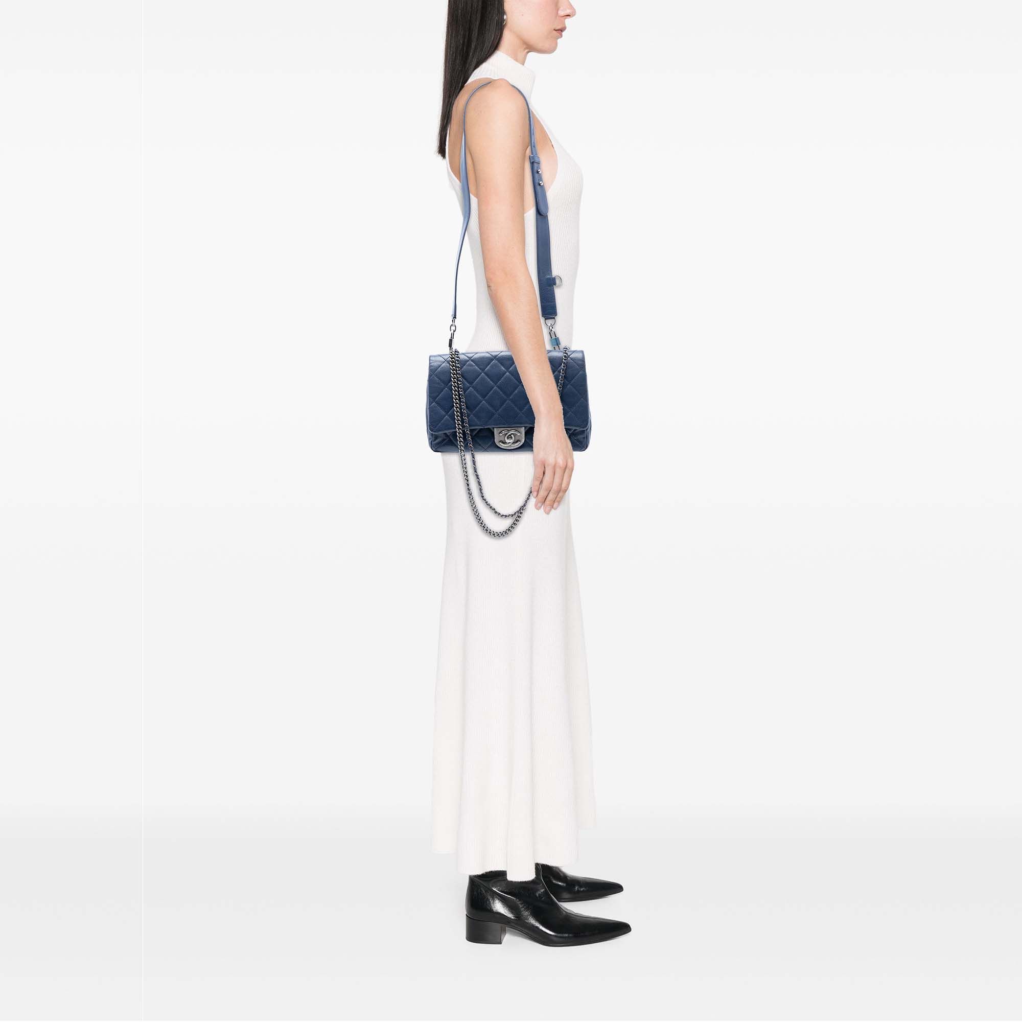 Chanel Chanel Large Quilted Goatskin Double Carry Waist Chain Flap Size ONE SIZE - 7 Thumbnail