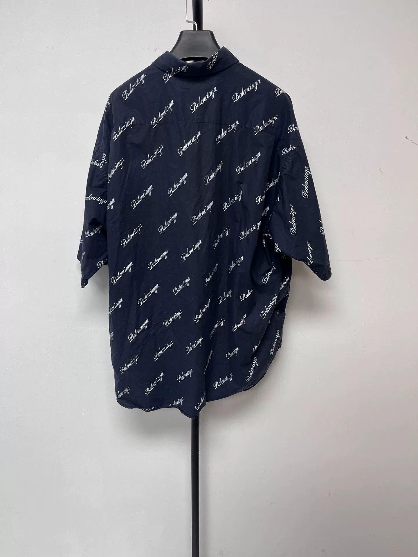 Balenciaga Balenciaga Logo Print Short Sleeve Shirt Size US M / EU 48-50 / 2 - 2 Thumbnail