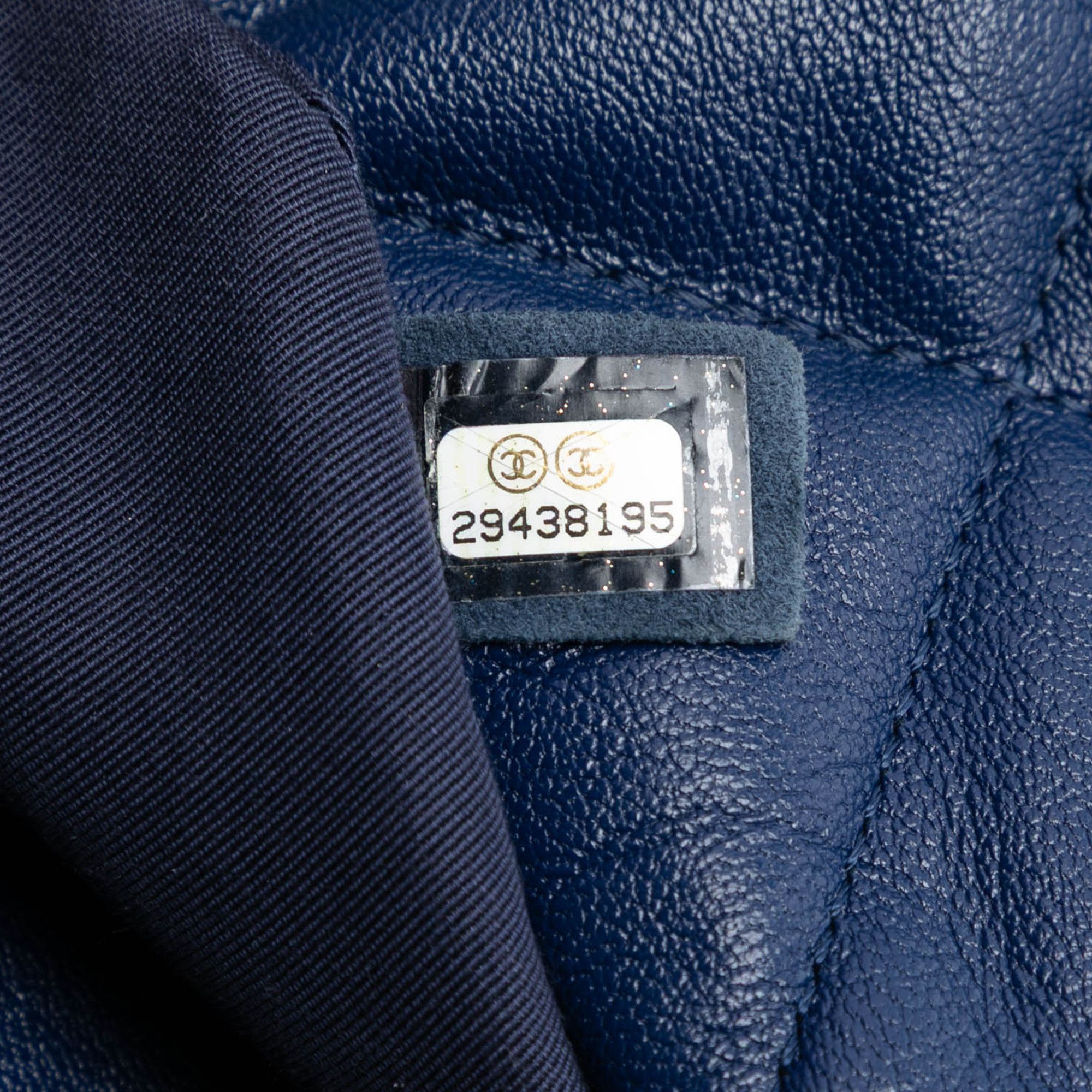 Chanel Chanel Medium Lambskin 19 Flap Size ONE SIZE - 5 Thumbnail