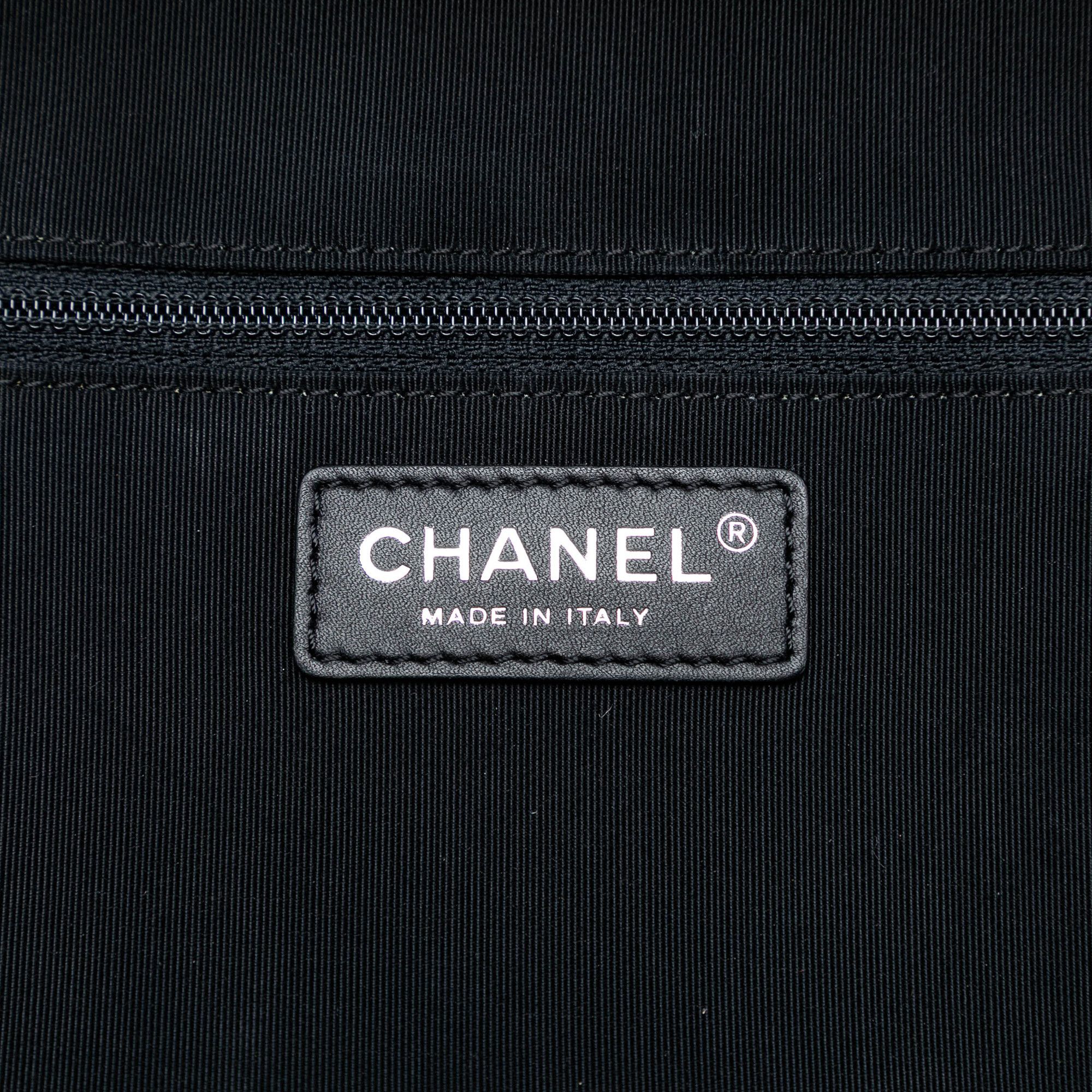 Chanel Chanel Printed Canvas and Caviar Airlines Round Trip Travel Bag Size ONE SIZE - 6 Thumbnail