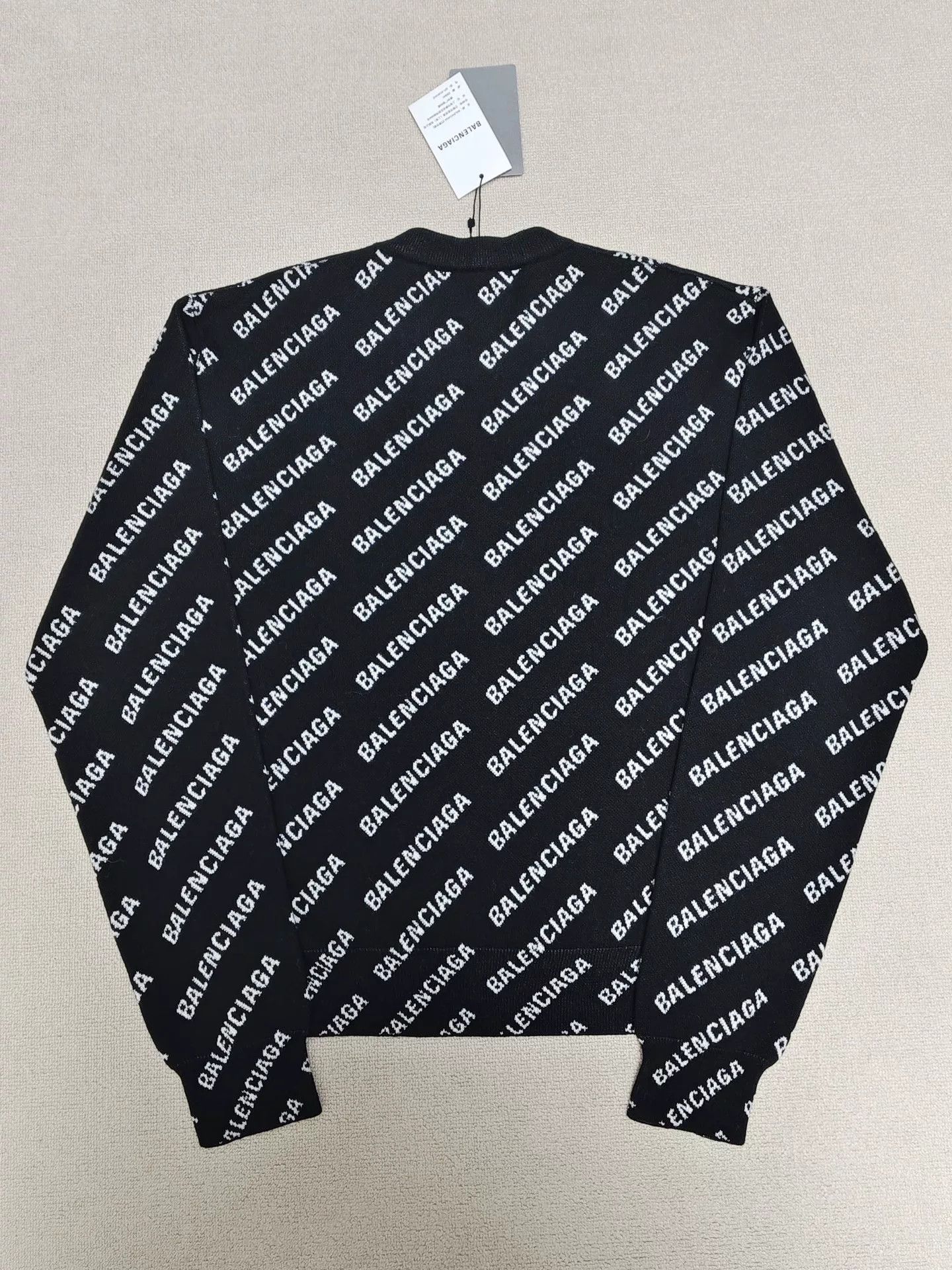 Balenciaga balenciaga black knitted long sleeve sweater Size US S / EU 44-46 / 1 - 2 Thumbnail