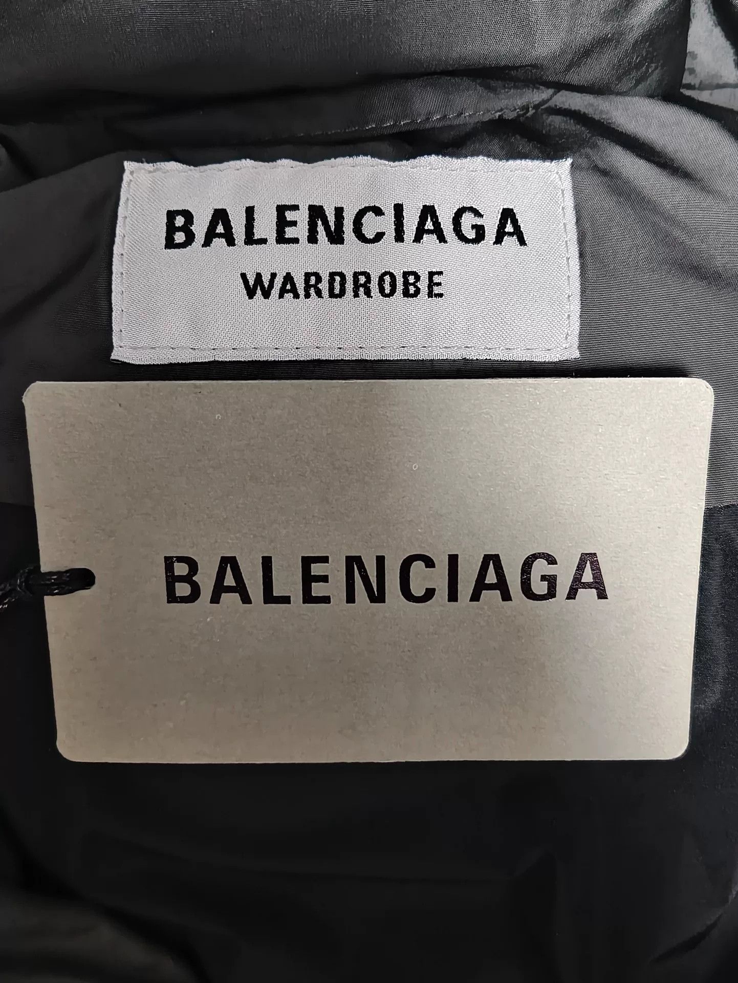 Balenciaga balenciaga sporty oversized down jacket Size US S / EU 44-46 / 1 - 5 Thumbnail
