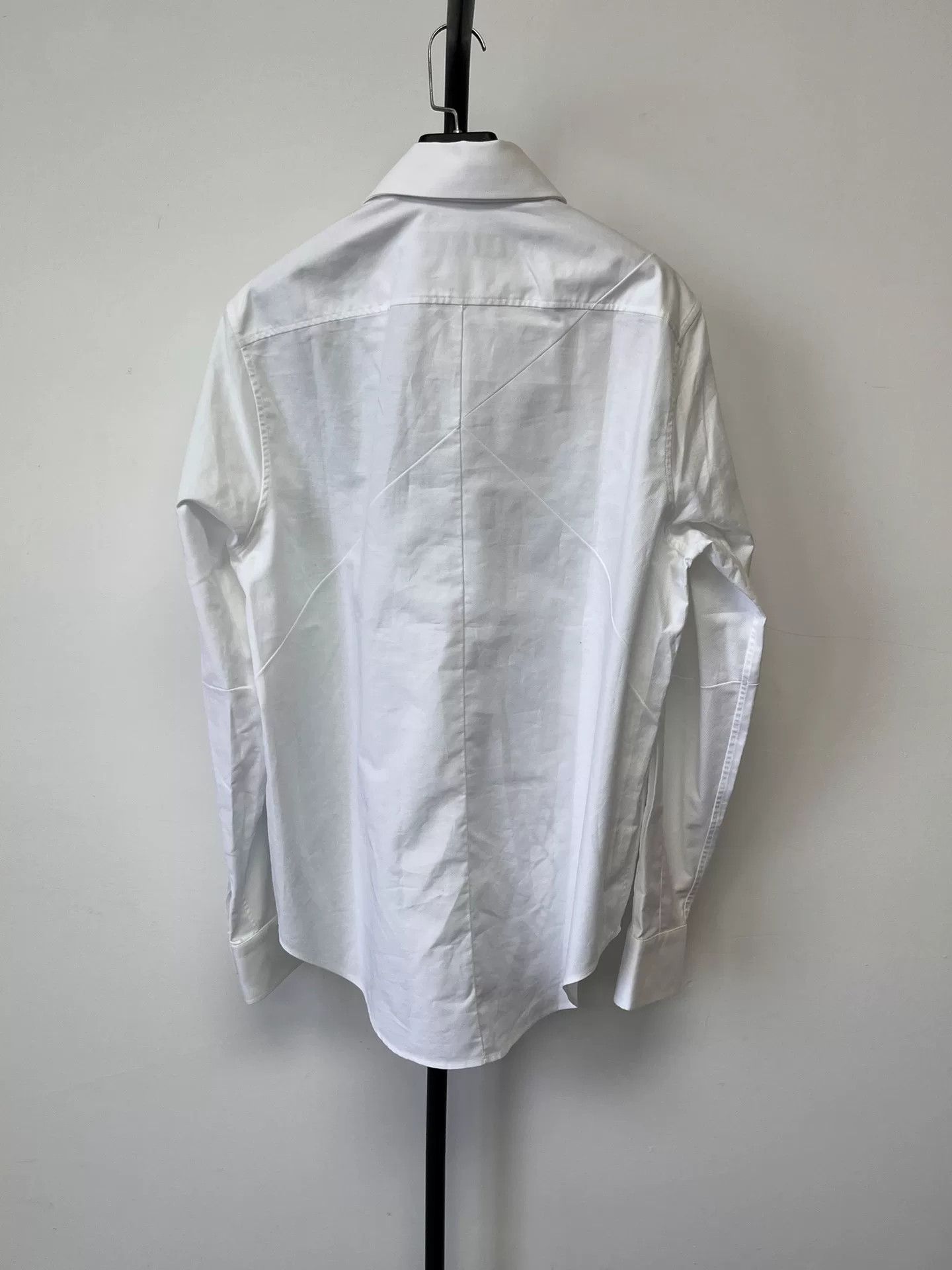 Louis Vuitton louis vuitton long sleeve shirt with design Size US L / EU 52-54 / 3 - 2 Thumbnail
