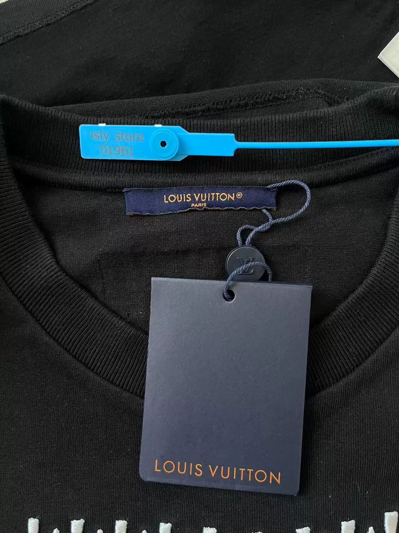 Louis Vuitton louis vuitton embroidered logo black t-shirt Size US XXL / EU 58 / 5 - 5 Thumbnail