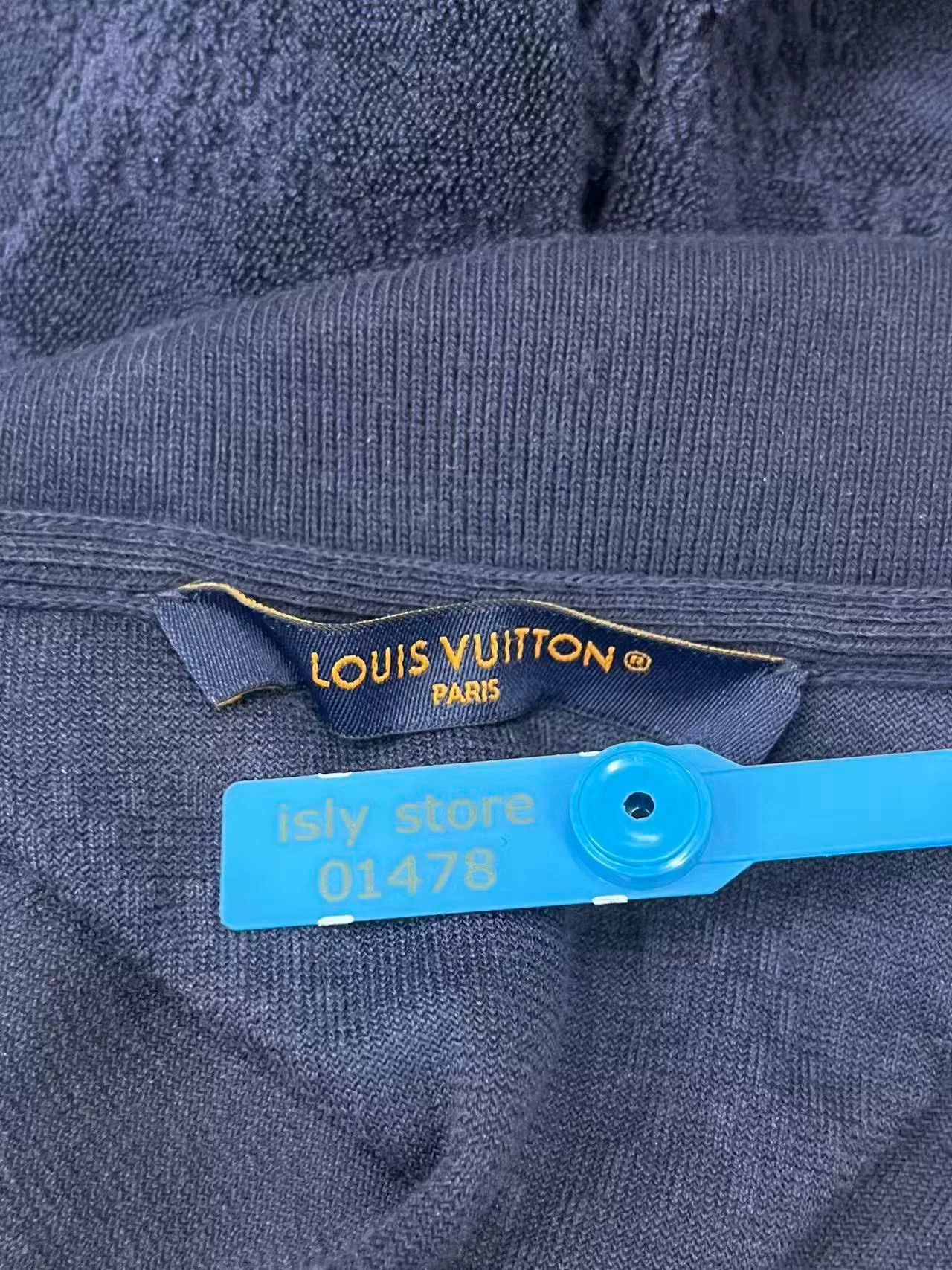Louis Vuitton louis vuitton blue short sleeve shirt Size US M / EU 48-50 / 2 - 5 Thumbnail