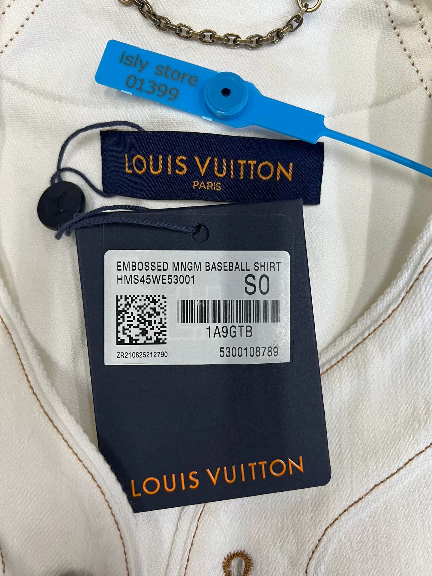 Louis Vuitton louis vuitton white short sleeve shirt Size US S / EU 44-46 / 1 - 4 Thumbnail