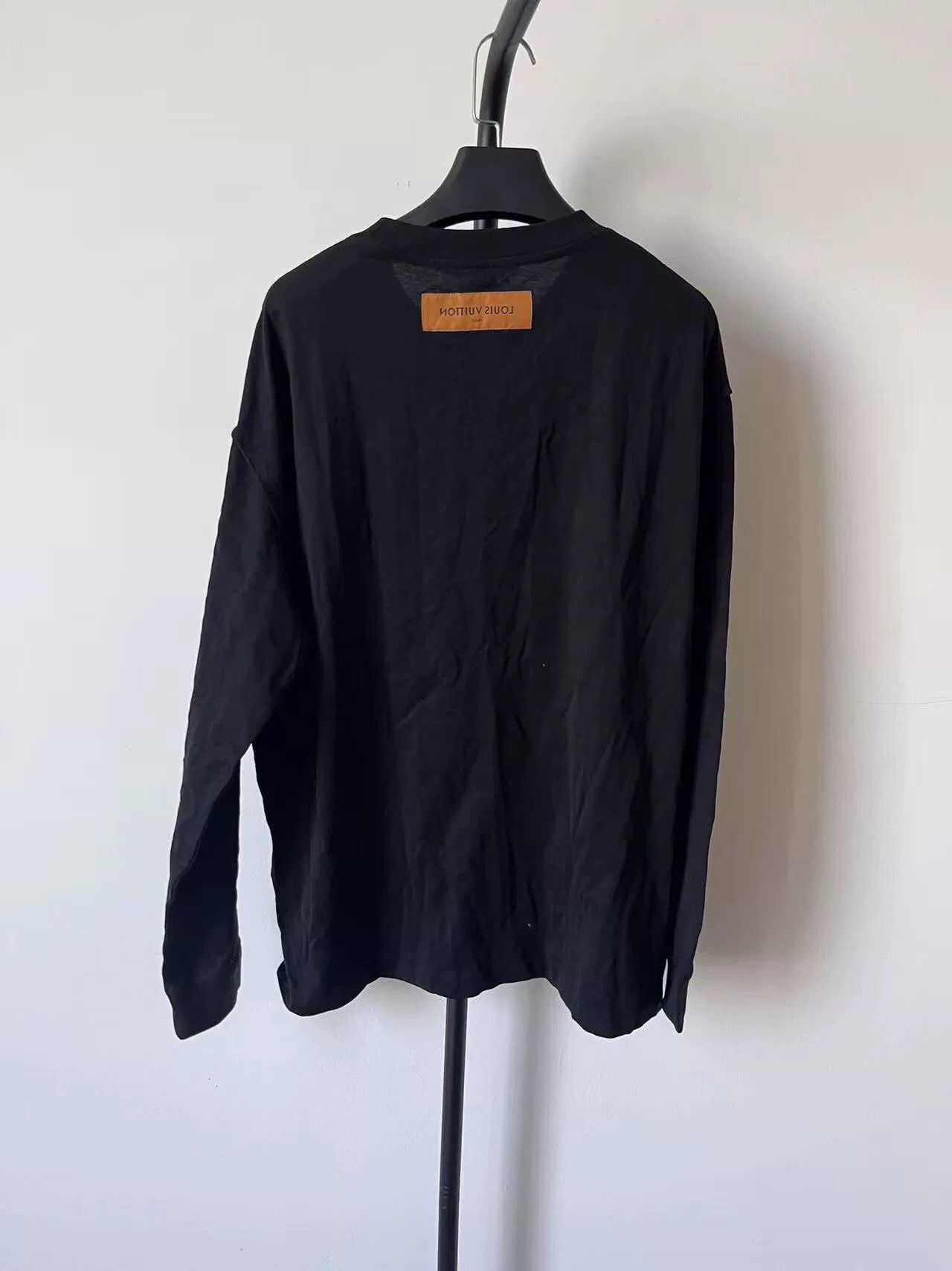 Louis Vuitton louis vuitton colorful logo long sleeve t-shirt Size US L / EU 52-54 / 3 - 2 Thumbnail