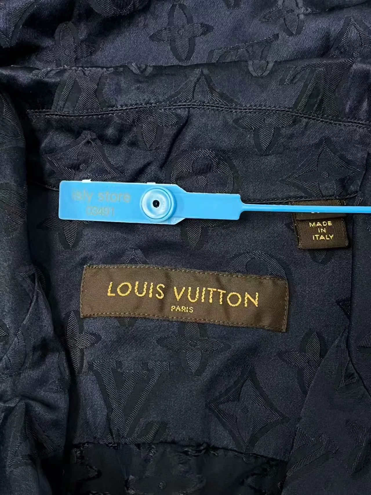 Louis Vuitton louis vuitton supreme silk shirt Size US XS / EU 42 / 0 - 3 Thumbnail