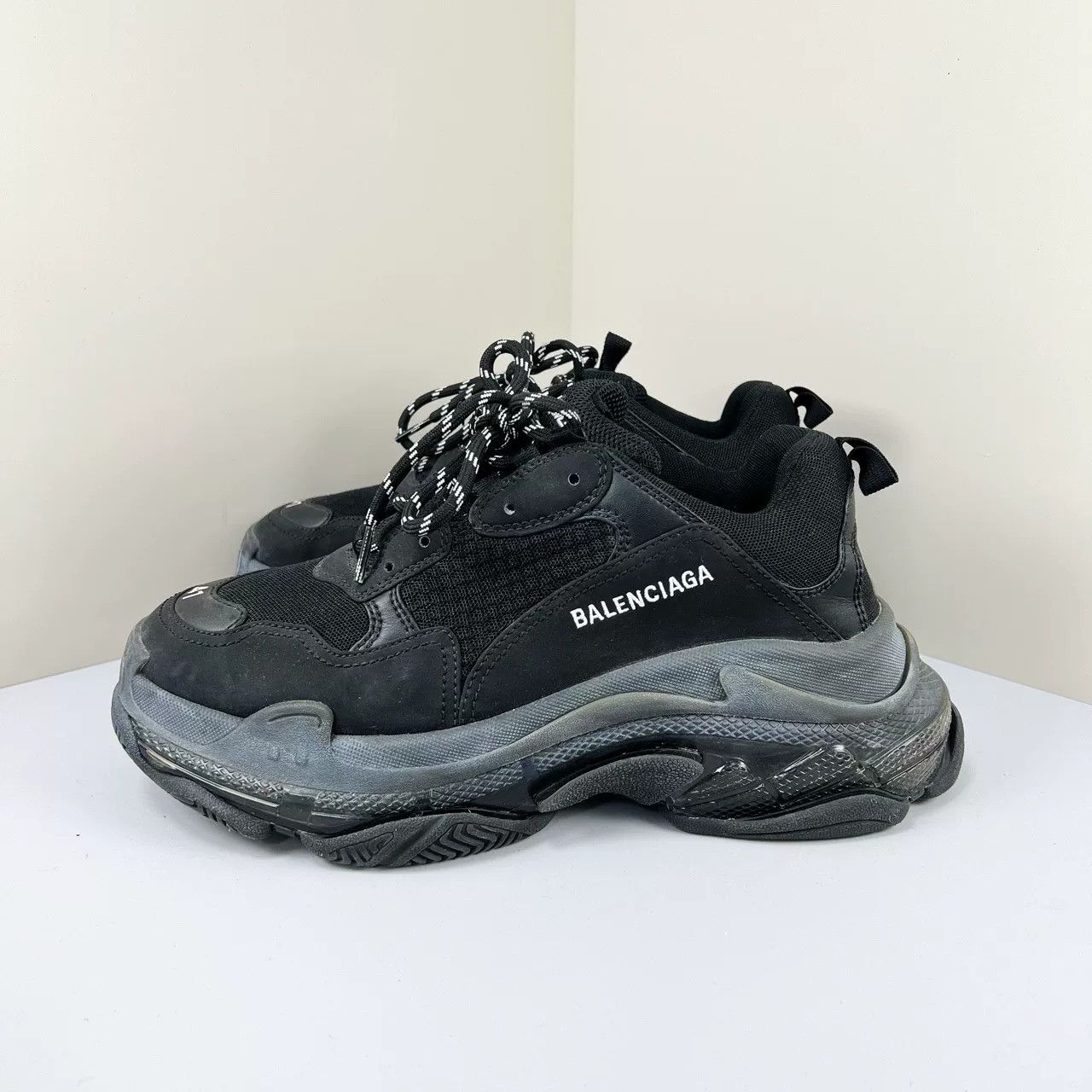 Balenciaga Balenciaga Triple S Black Casual Sneakers Size US 8.5 / EU 41-42 - 2 Thumbnail