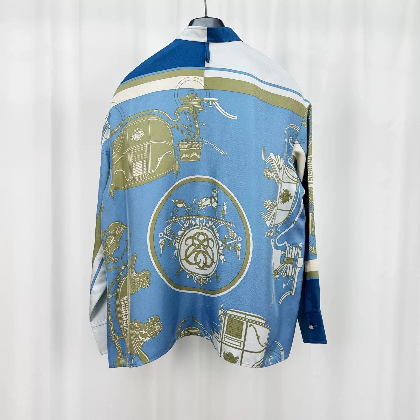 Hermes Hermes Silk Blouse with Colorful Patterns Size XS / US 0-2 / IT 36-38 - 2 Thumbnail