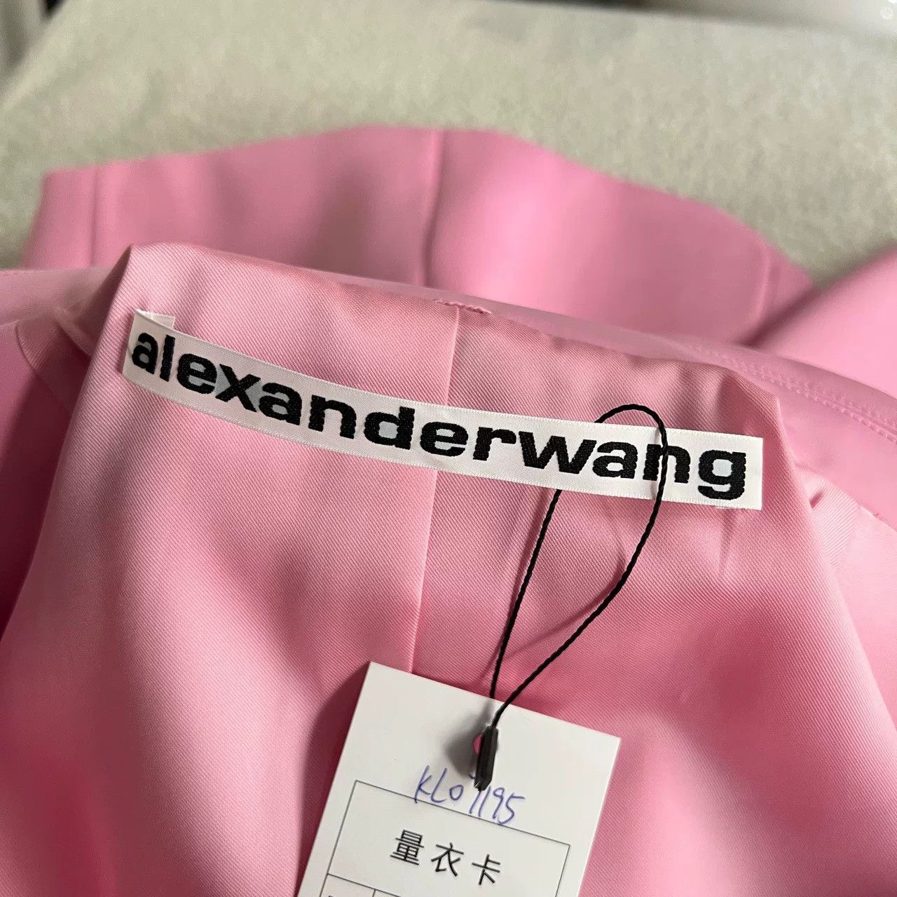 Alexander Wang pink satin belted blazer by Alexander Wang Size XS / US 0-2 / IT 36-38 - 6 Thumbnail