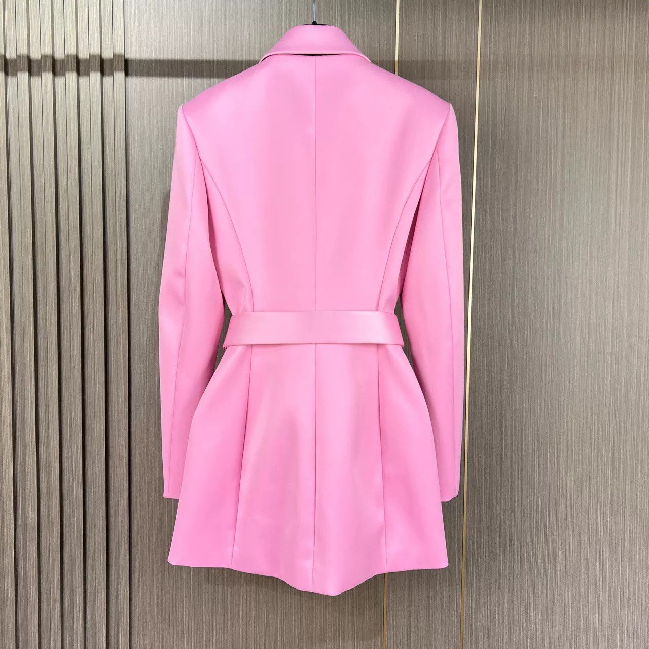 Alexander Wang pink satin belted blazer by Alexander Wang Size XS / US 0-2 / IT 36-38 - 2 Thumbnail