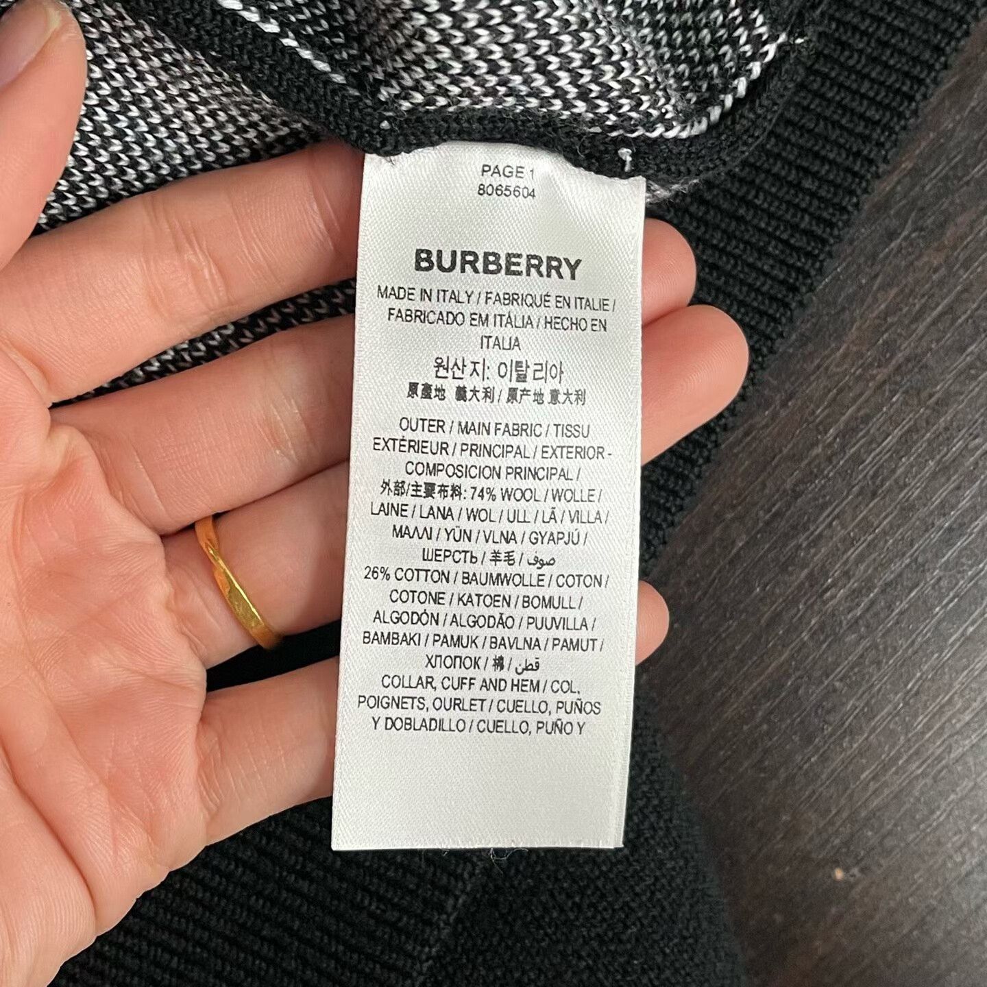 Burberry black burberry logo sweater for men Size US M / EU 48-50 / 2 - 4 Thumbnail