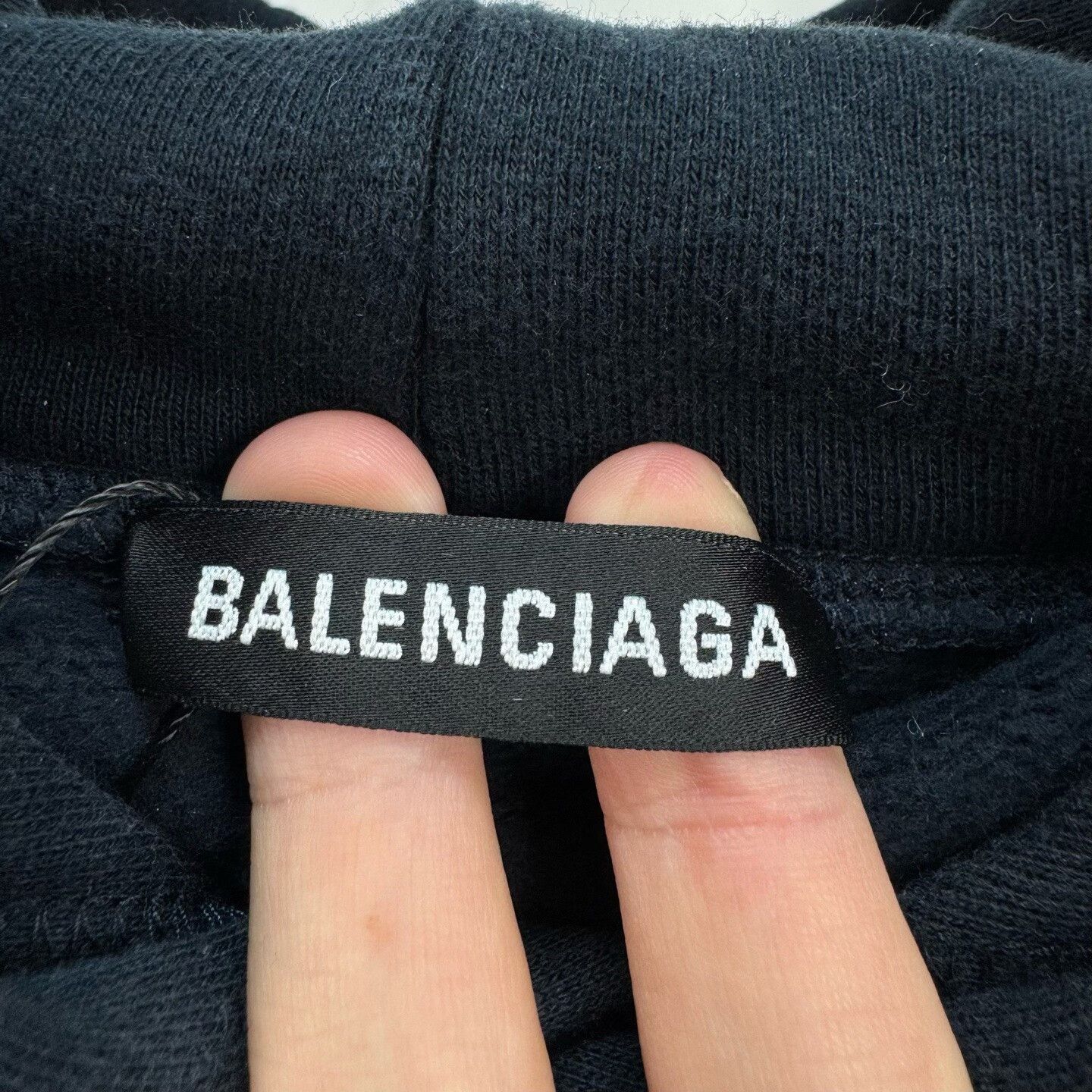 Balenciaga Balenciaga Embroidered Letter Hoodie XS Size XS / US 0-2 / IT 36-38 - 6 Thumbnail