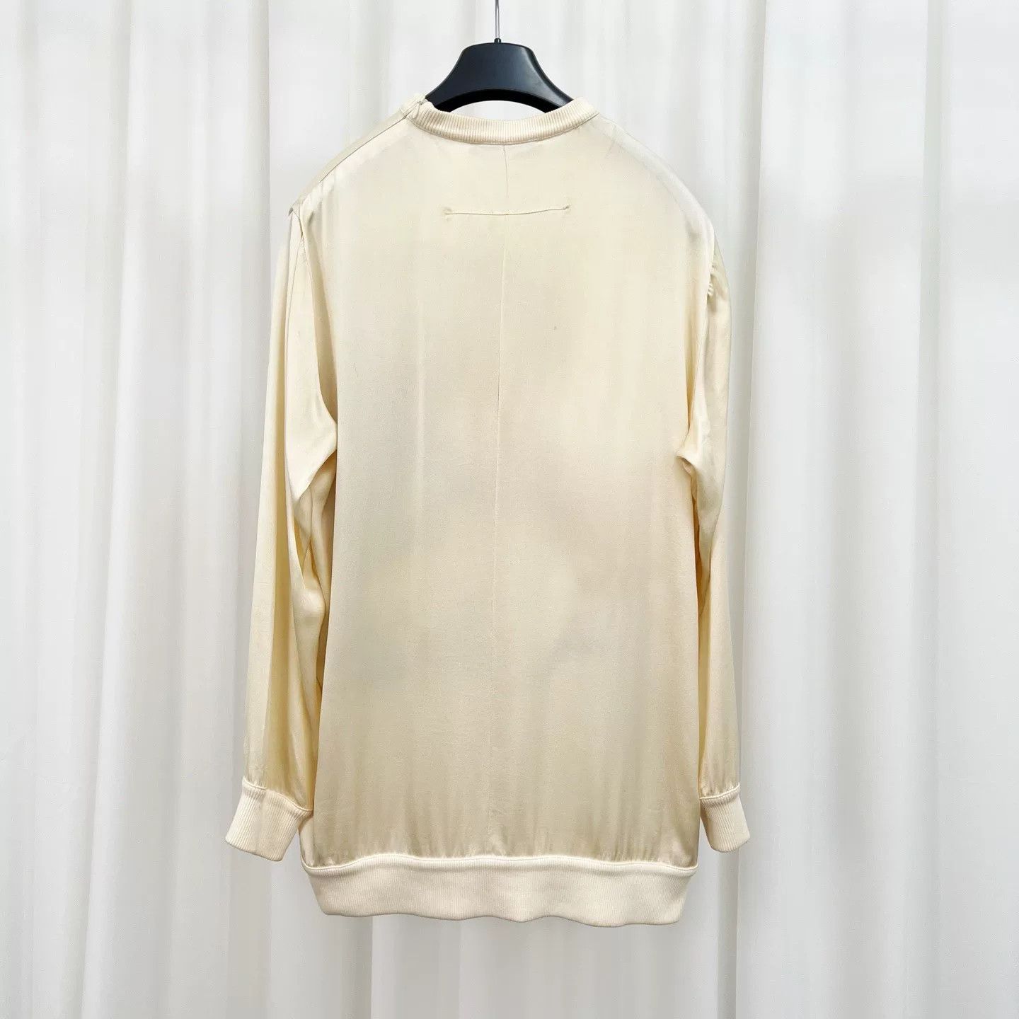 Givenchy Givenchy Silk Sweatshirt with Stag Design Size XS / US 0-2 / IT 36-38 - 2 Thumbnail