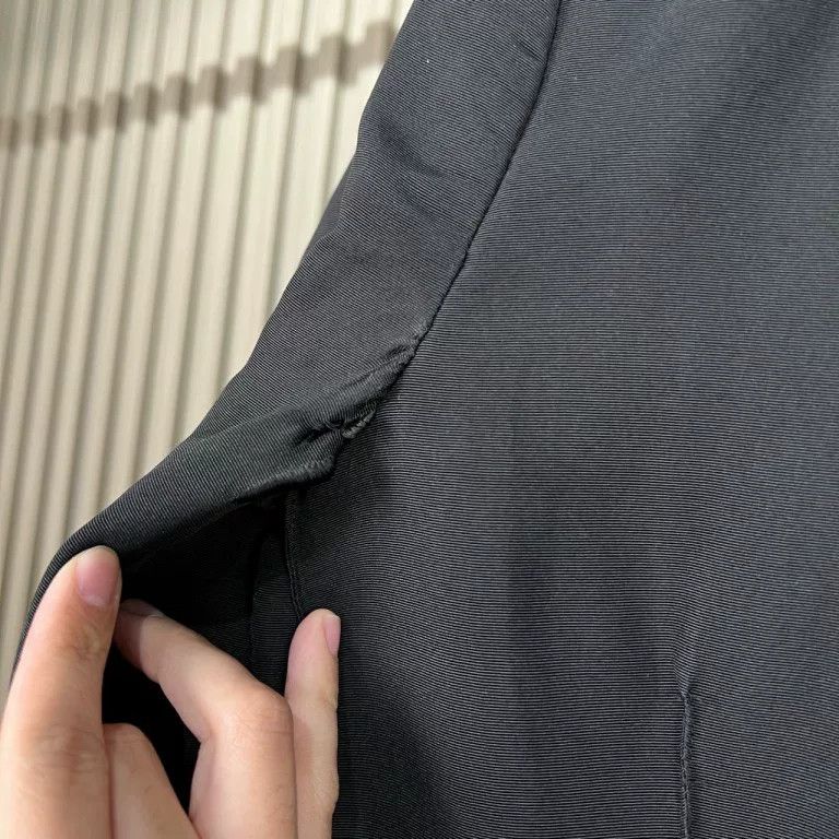 Thom Browne thom browne suit jacket size 2 Size US S / EU 44-46 / 1 - 7 Thumbnail