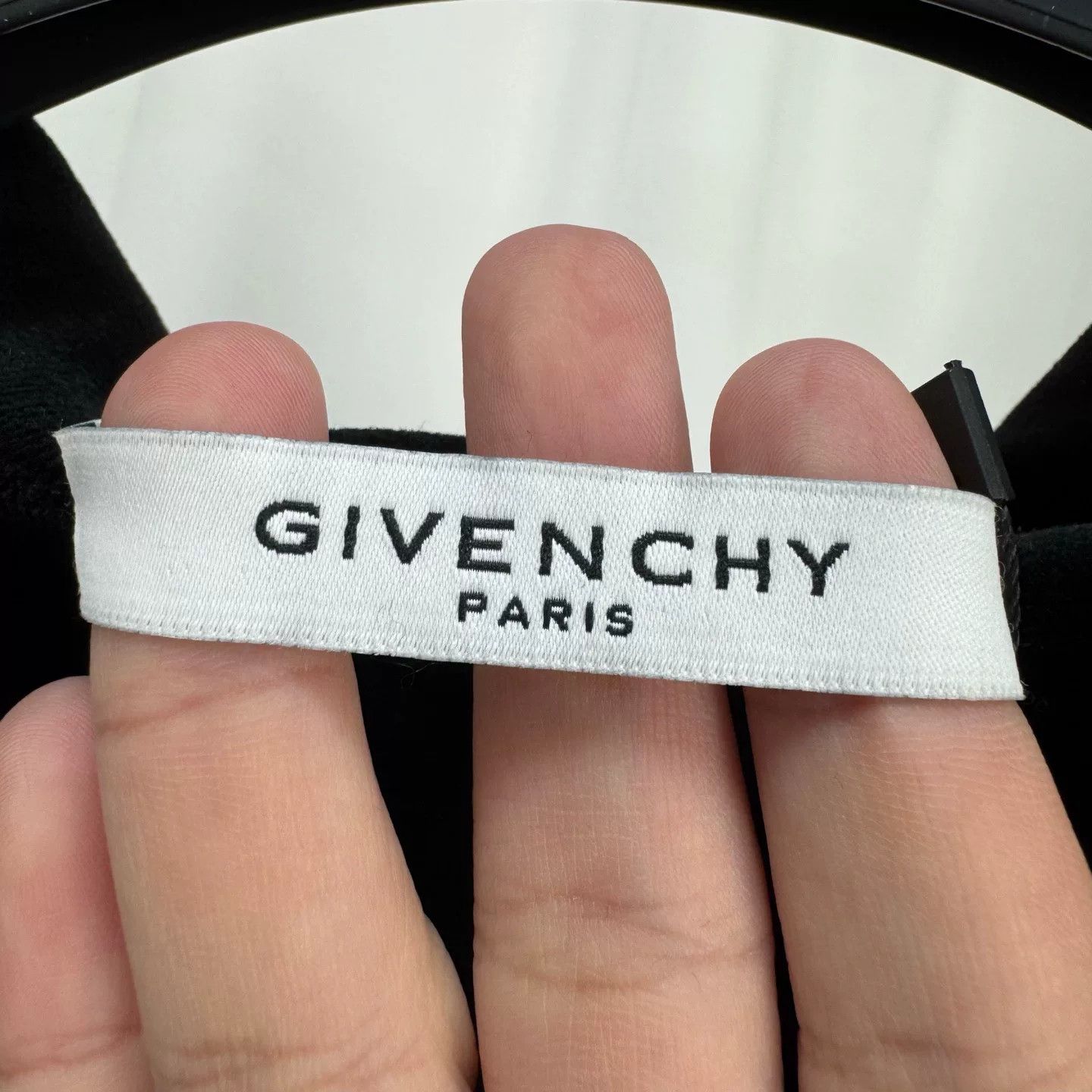 Givenchy Givenchy Velvet Side Logo Zip Jacket Size XS / US 0-2 / IT 36-38 - 5 Thumbnail