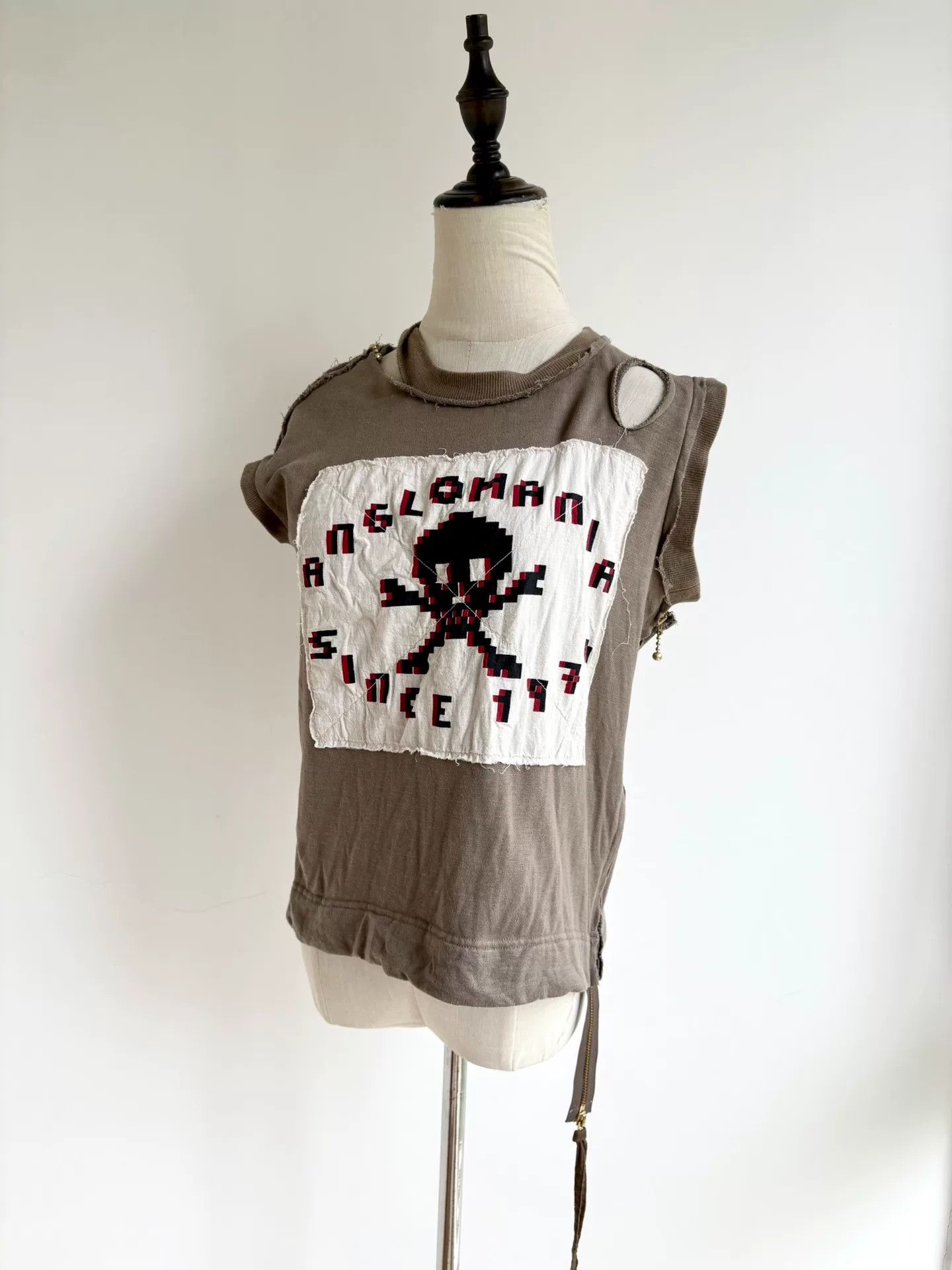 Vivienne Westwood vivienne westwood punk graphic t-shirt Size M / US 6-8 / IT 42-44 - 2 Thumbnail