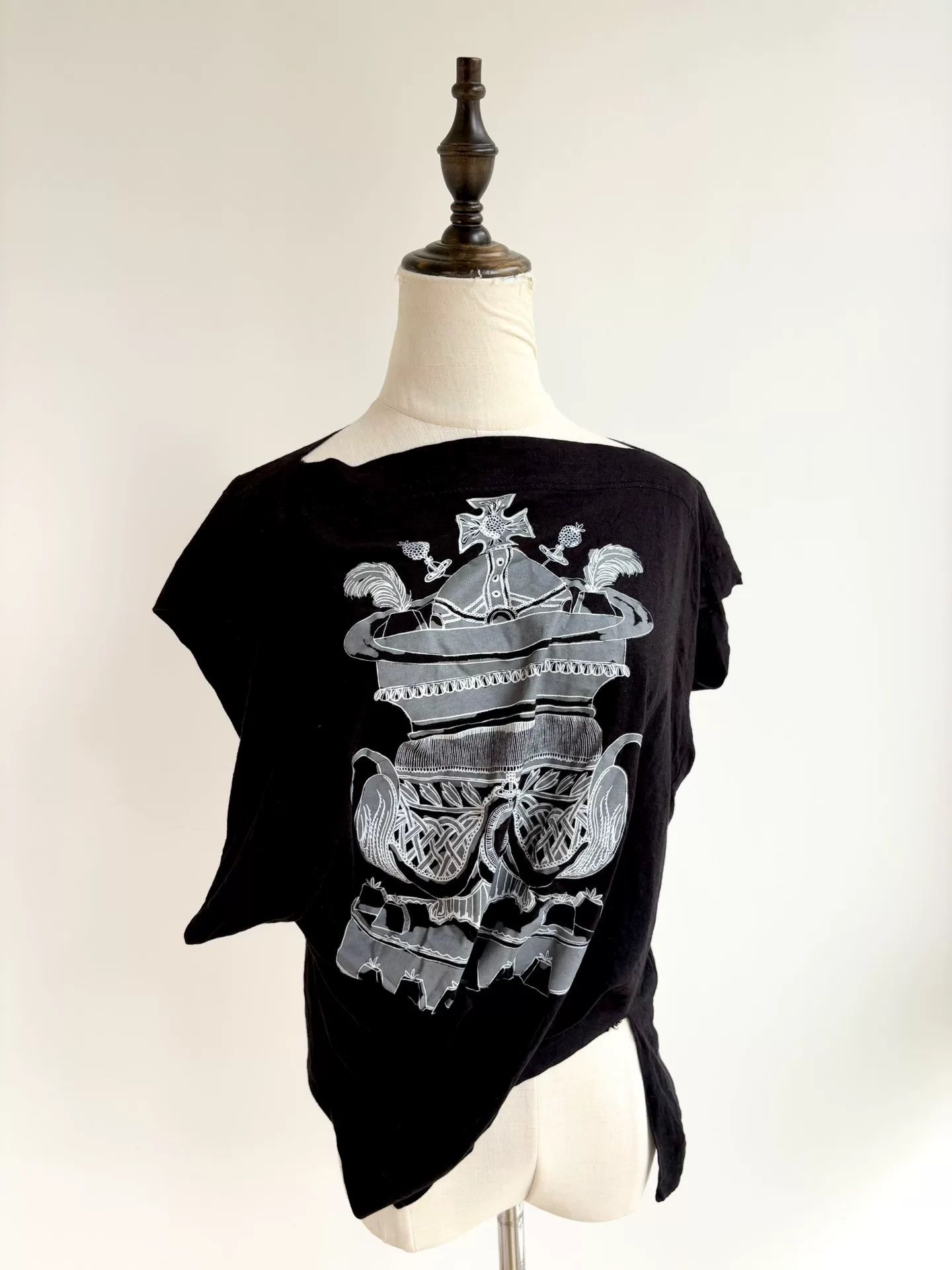 Vivienne Westwood vivienne westwood short sleeve T-shirt in black Size M / US 6-8 / IT 42-44 - 2 Thumbnail