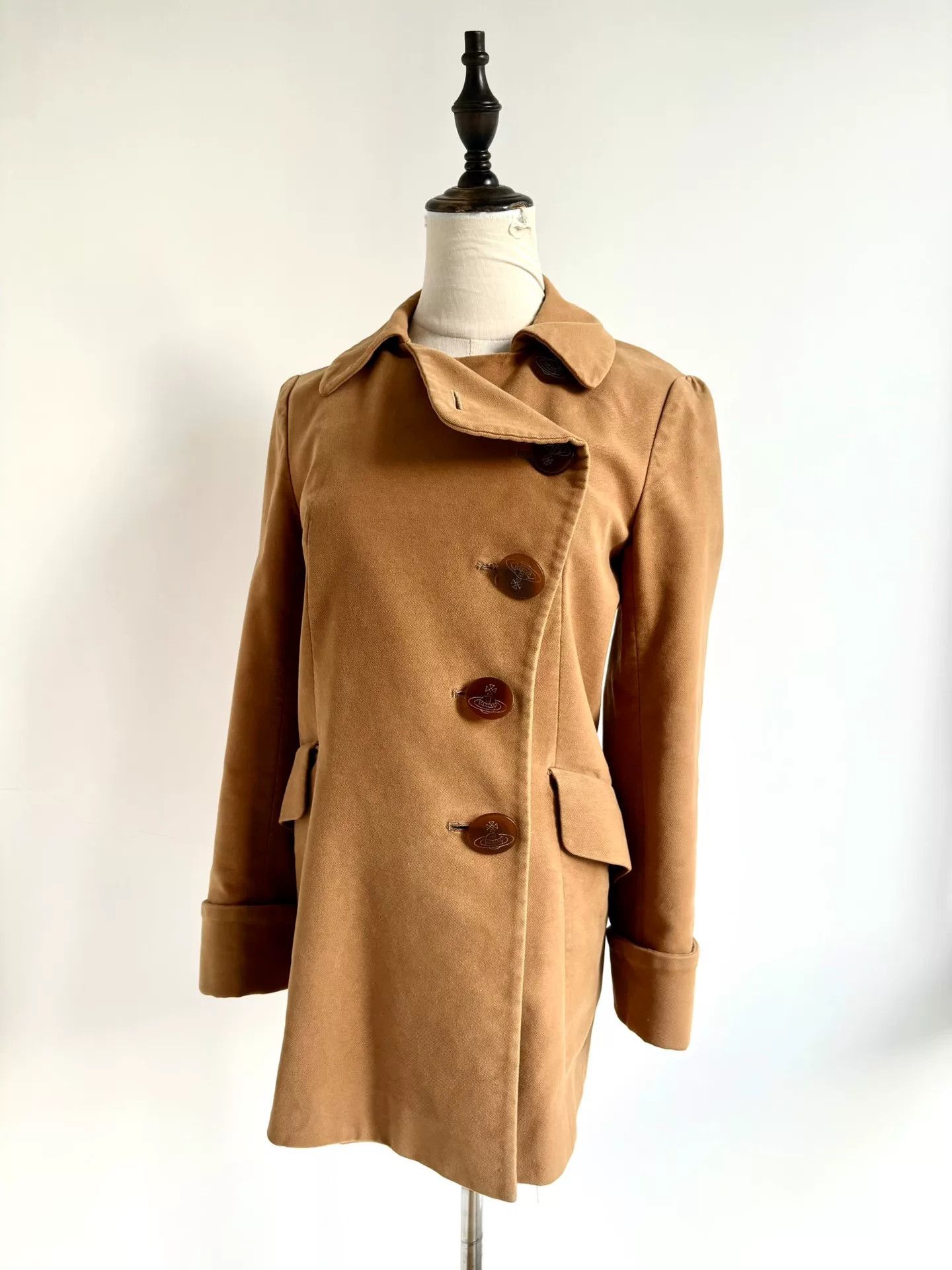 Vivienne Westwood vivienne westwood brown asymmetric button coat Size S / US 4 / IT 40 - 2 Thumbnail