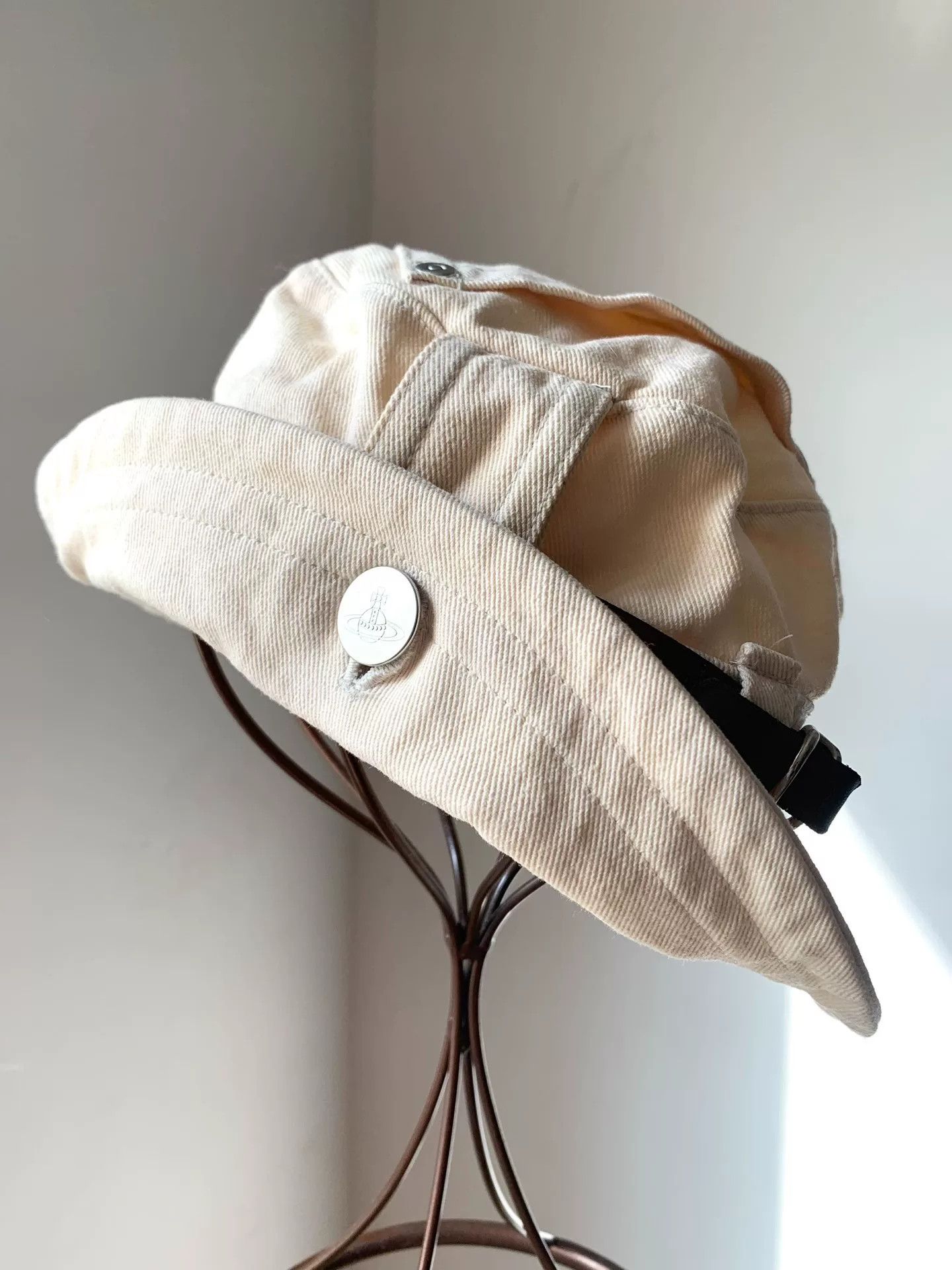 Vivienne Westwood vintage vivienne westwood fisherman hat Size ONE SIZE - 2 Thumbnail