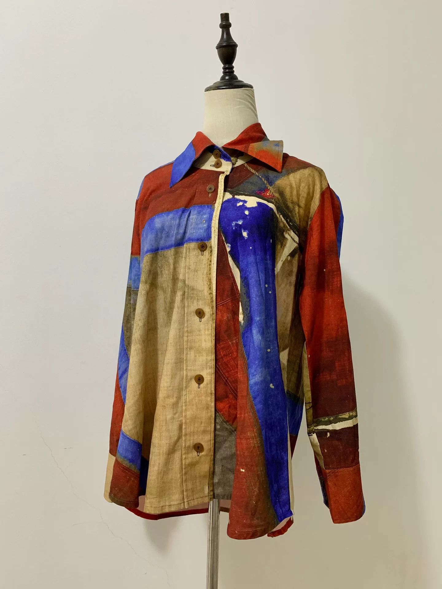 Vivienne Westwood vivienne westwood graffiti shirt in red Size ONE SIZE - 2 Thumbnail